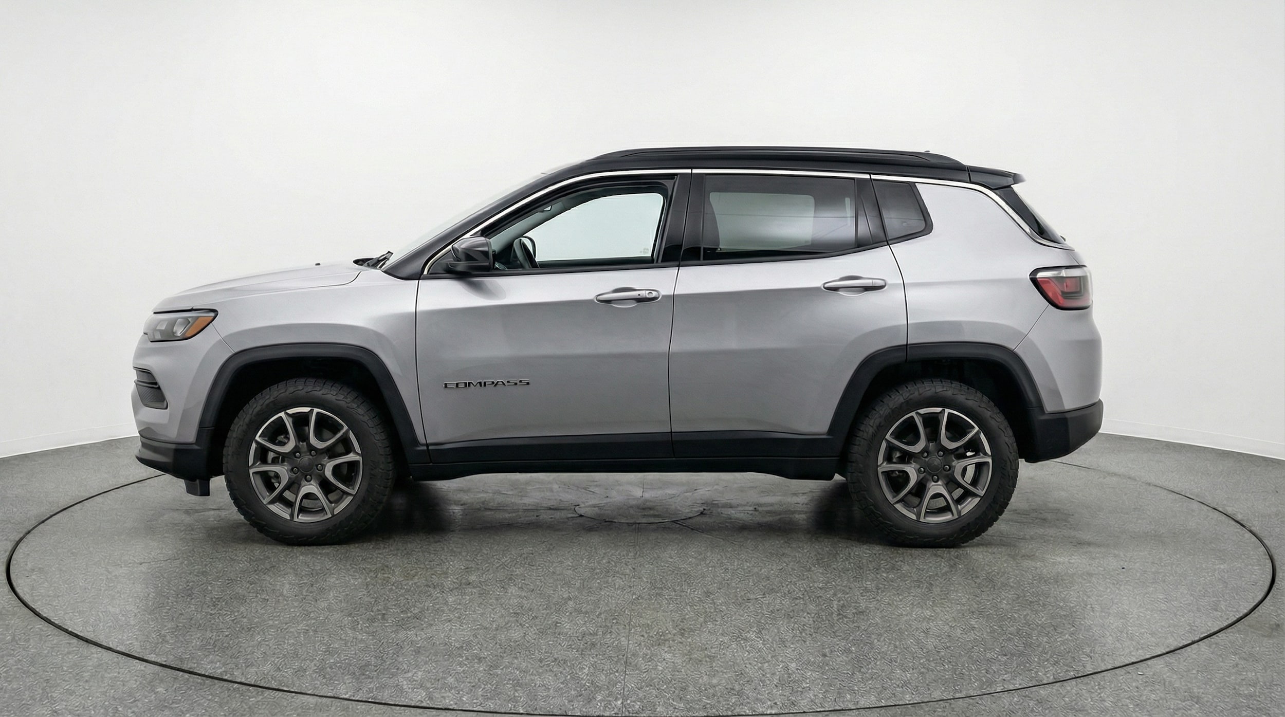 Thumbnail: 2025 Jeep Compass - 4