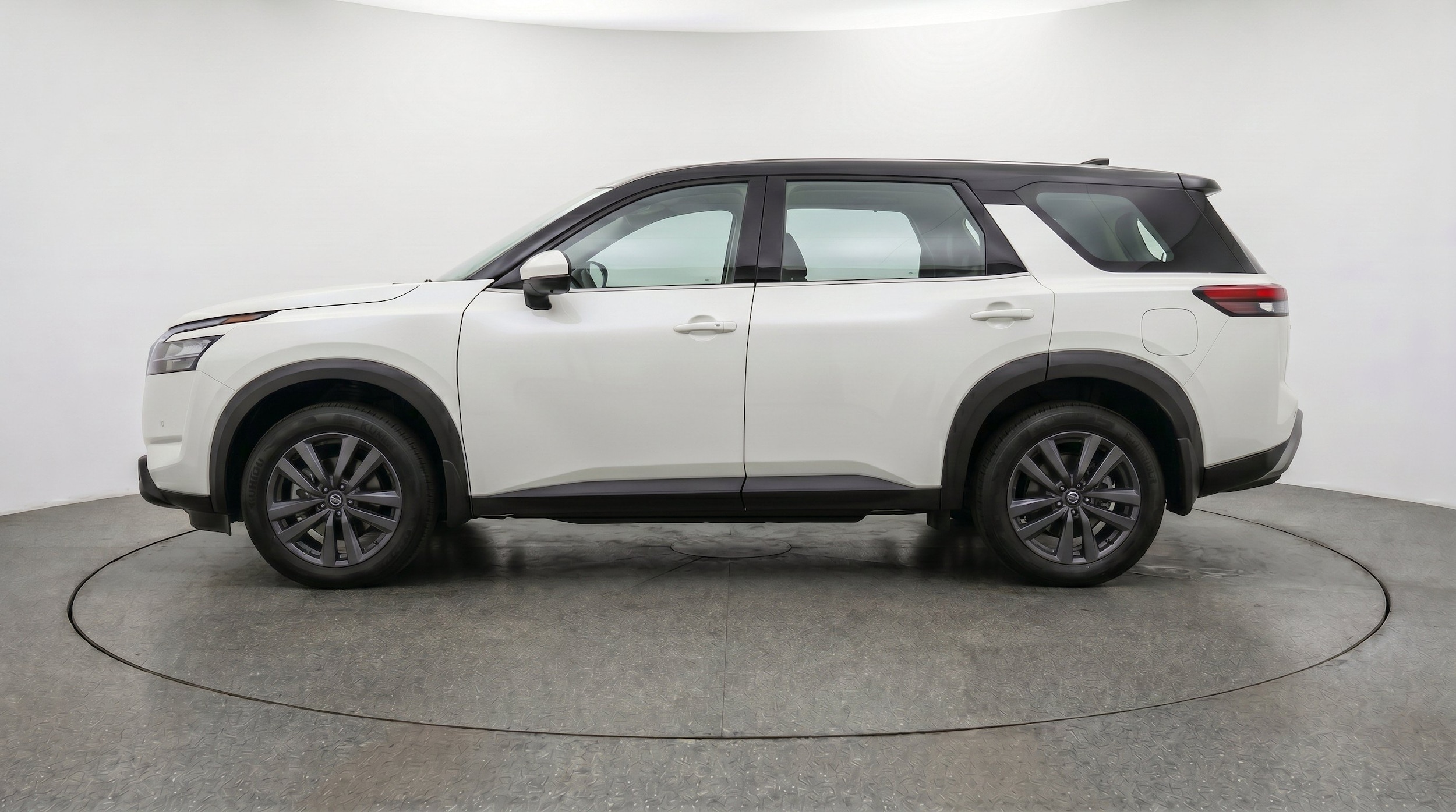 Thumbnail: 2025 Nissan Pathfinder - 5