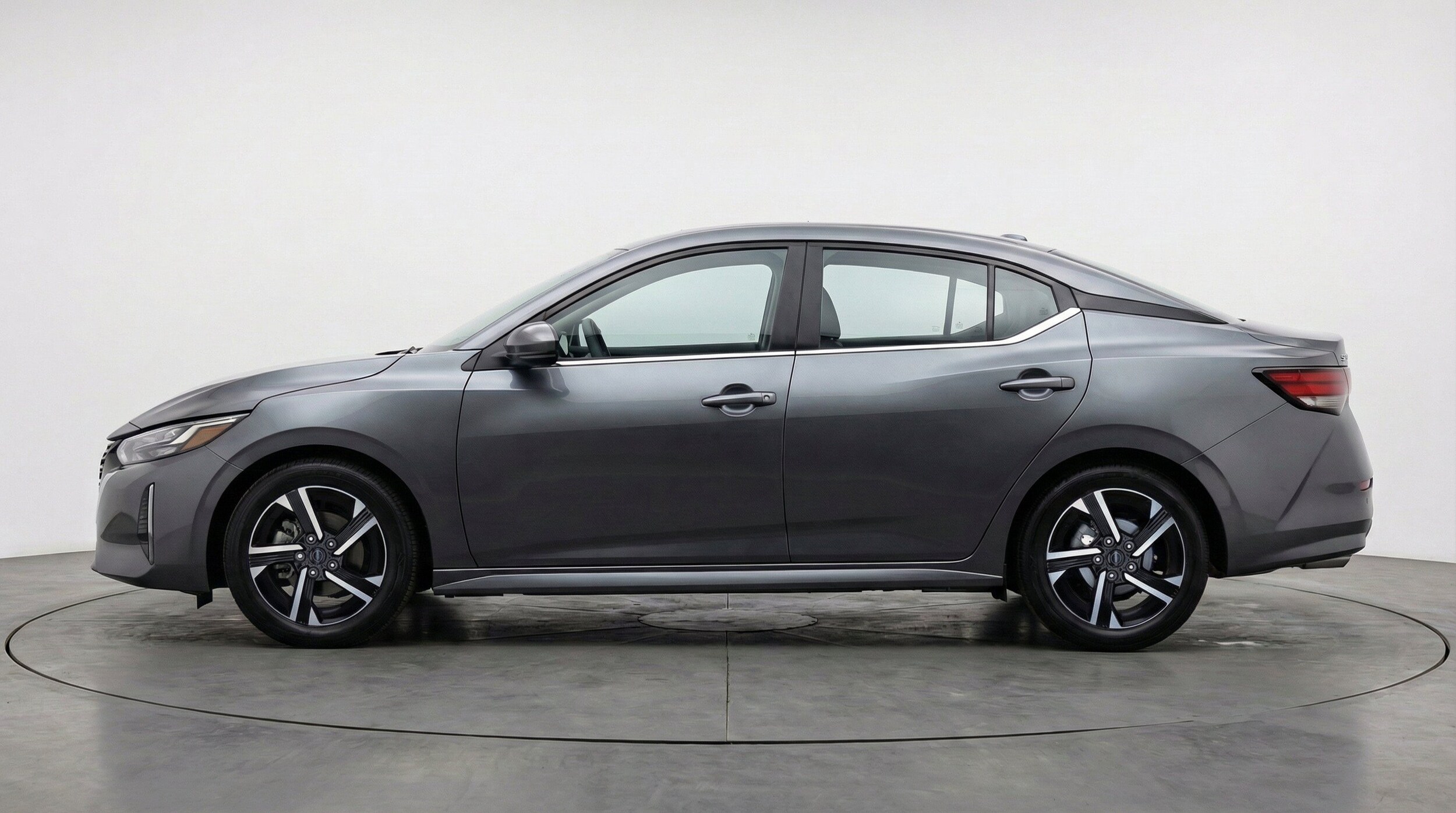Thumbnail: 2025 Nissan Sentra - 5