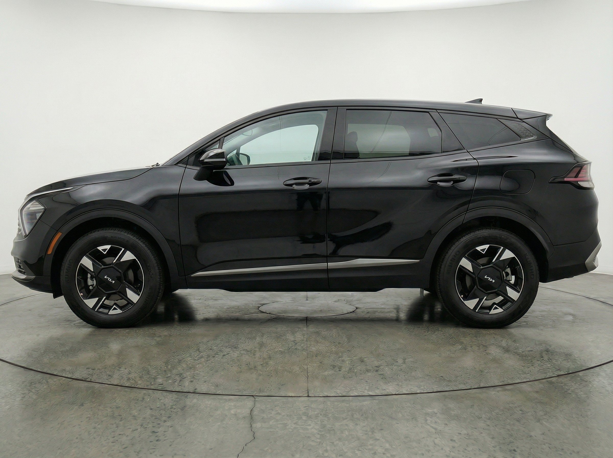 Thumbnail: 2026 Kia Sportage - 5