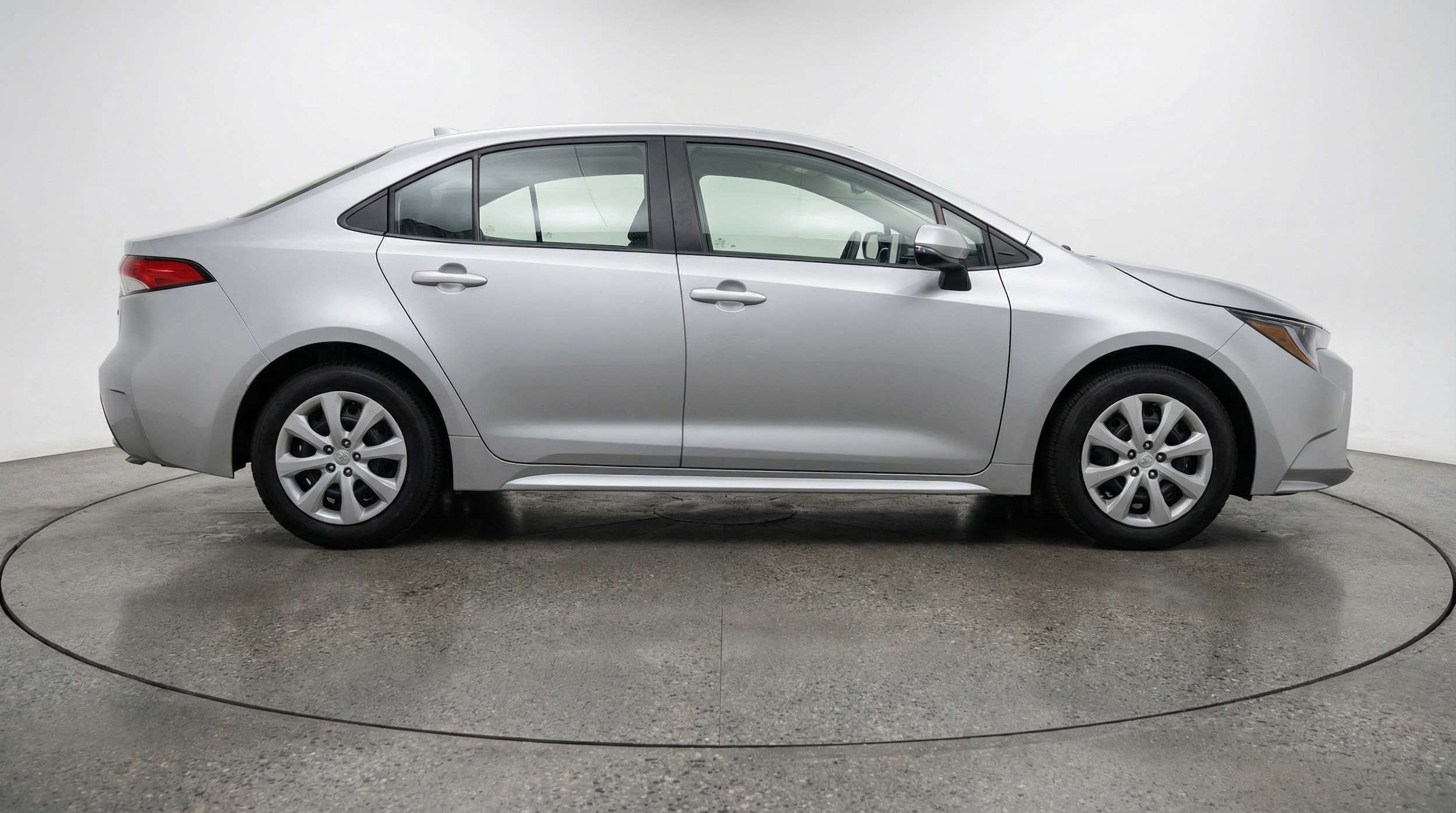 Thumbnail: 2025 Toyota Corolla - 8