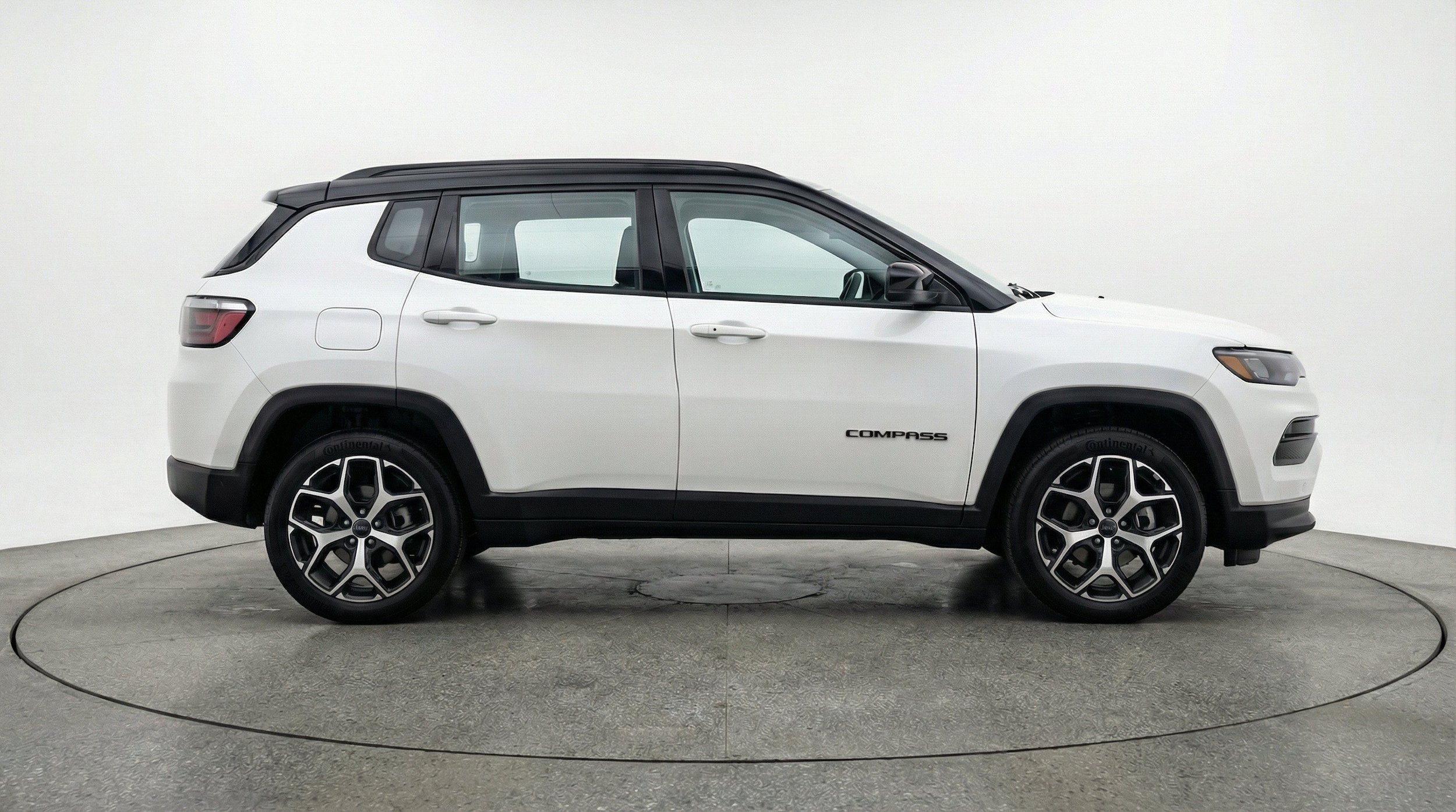 Thumbnail: 2025 Jeep Compass - 11