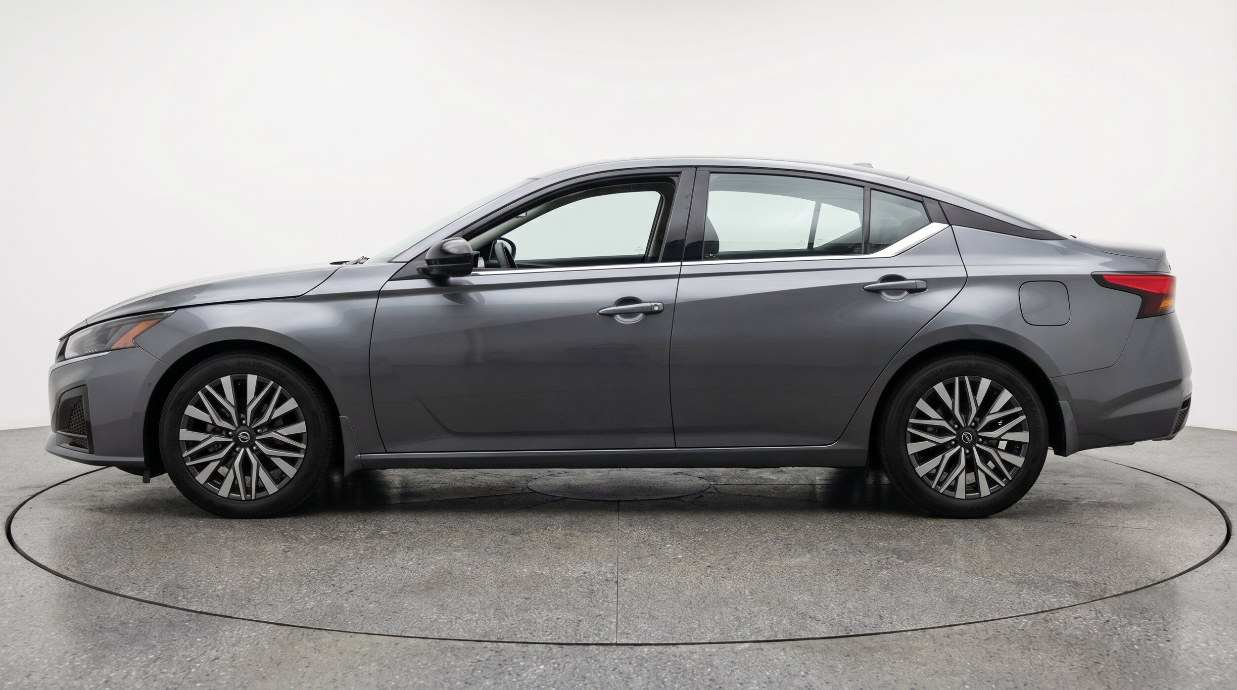 Thumbnail: 2026 Nissan Altima - 5