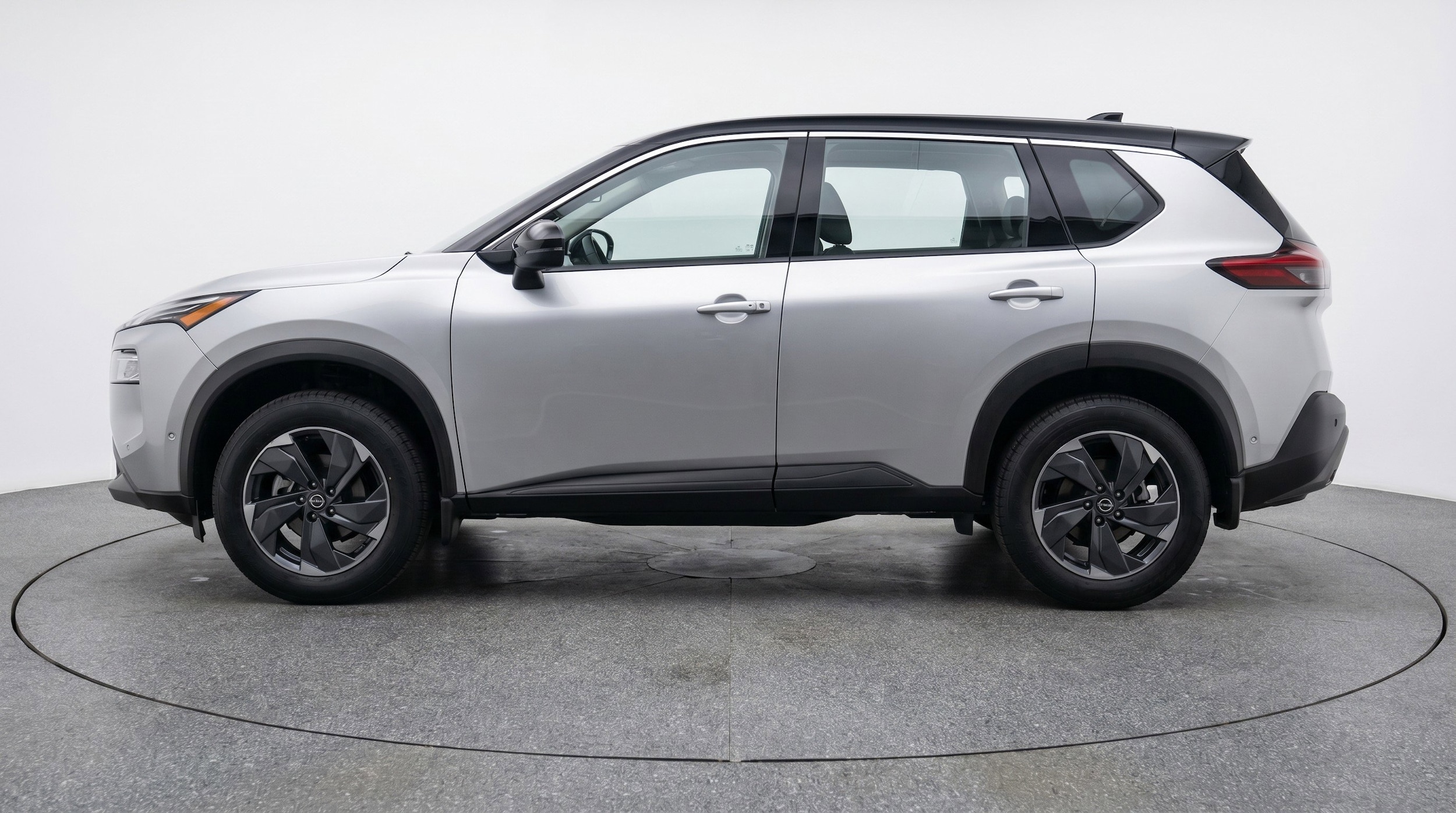 Thumbnail: 2025 Nissan Rogue - 5
