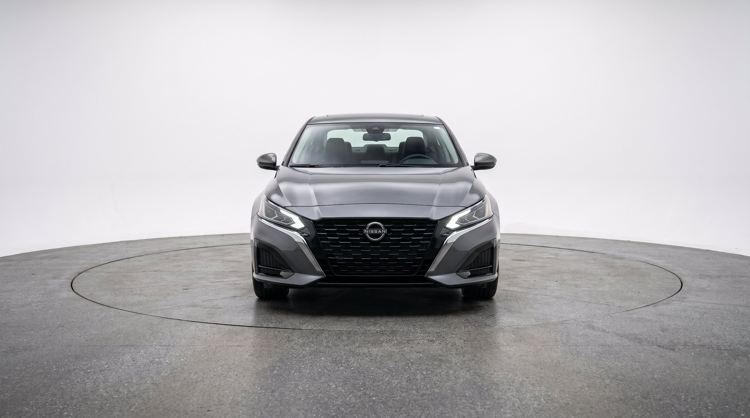 Thumbnail: 2025 Nissan Altima - 2
