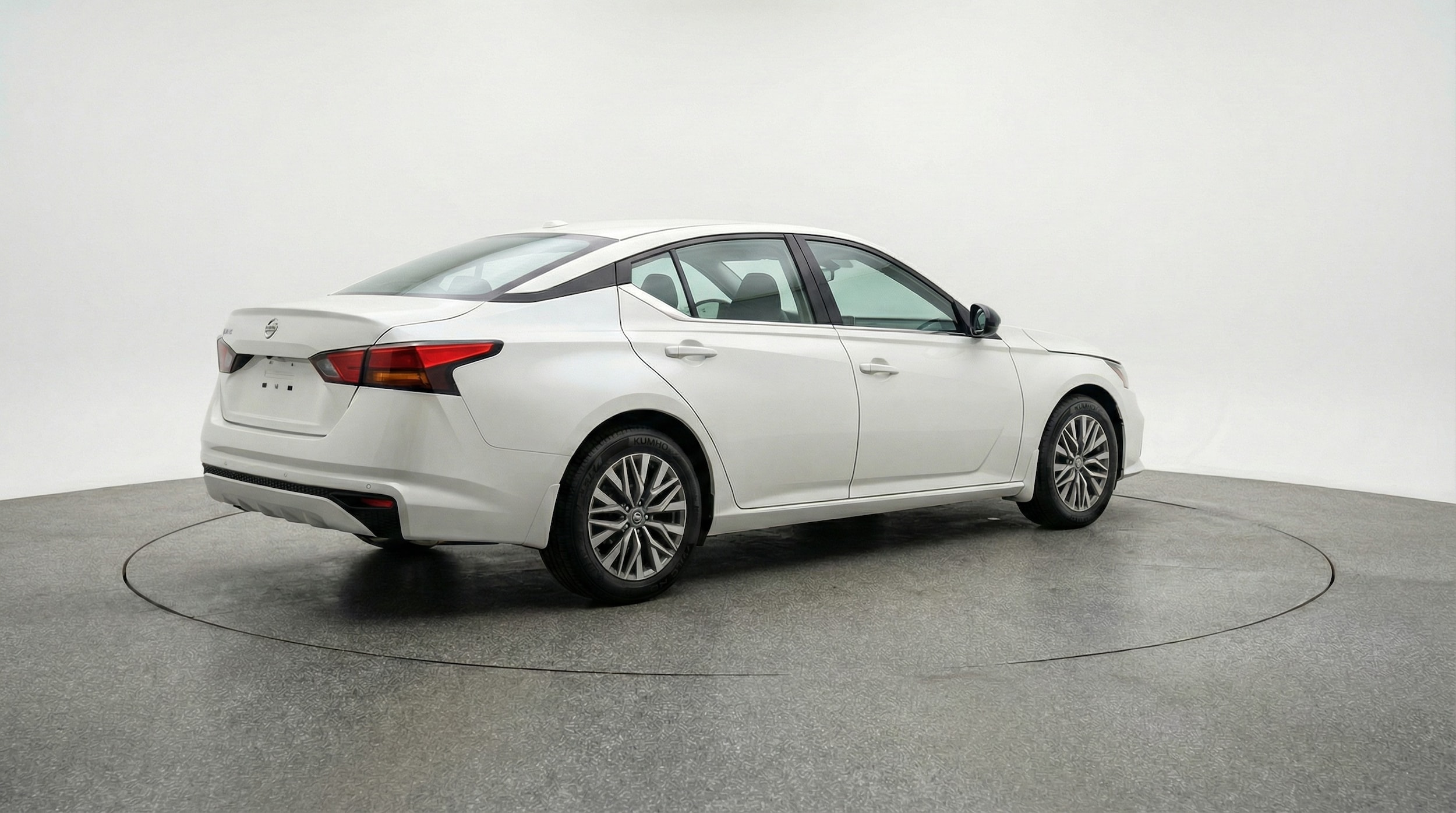 Thumbnail: 2025 Nissan Altima - 7