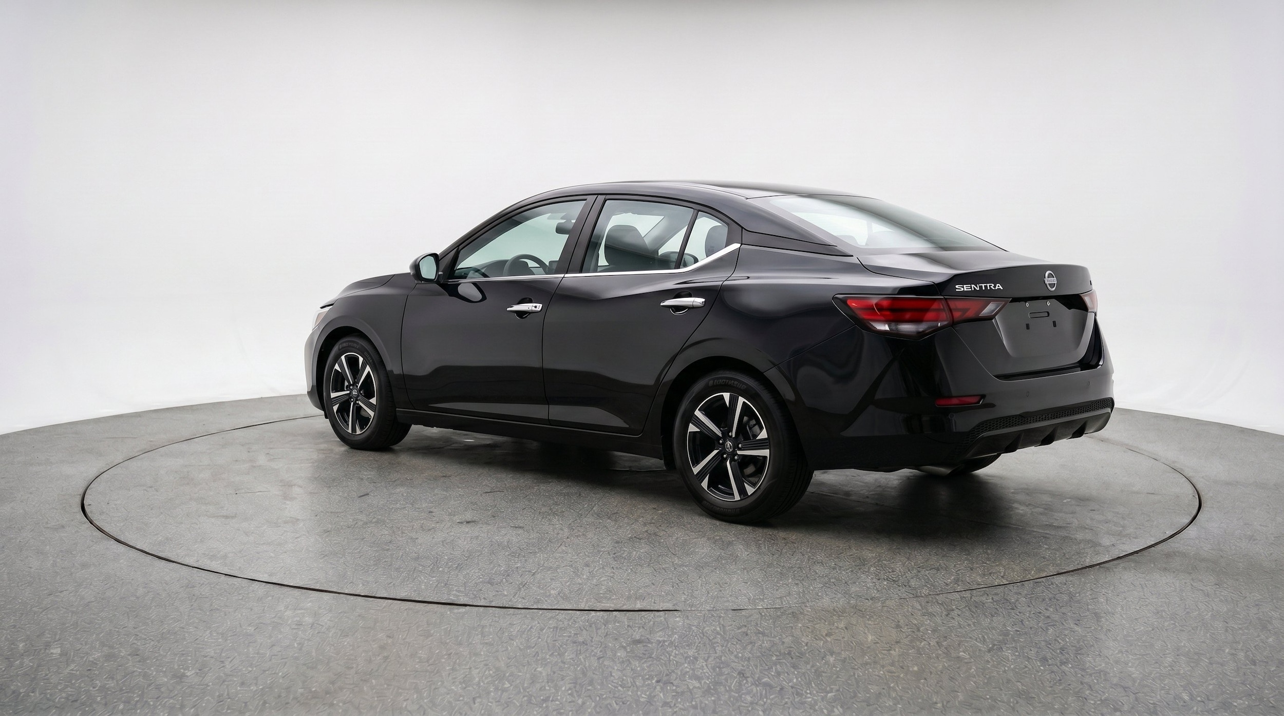 Thumbnail: 2025 Nissan Sentra - 6