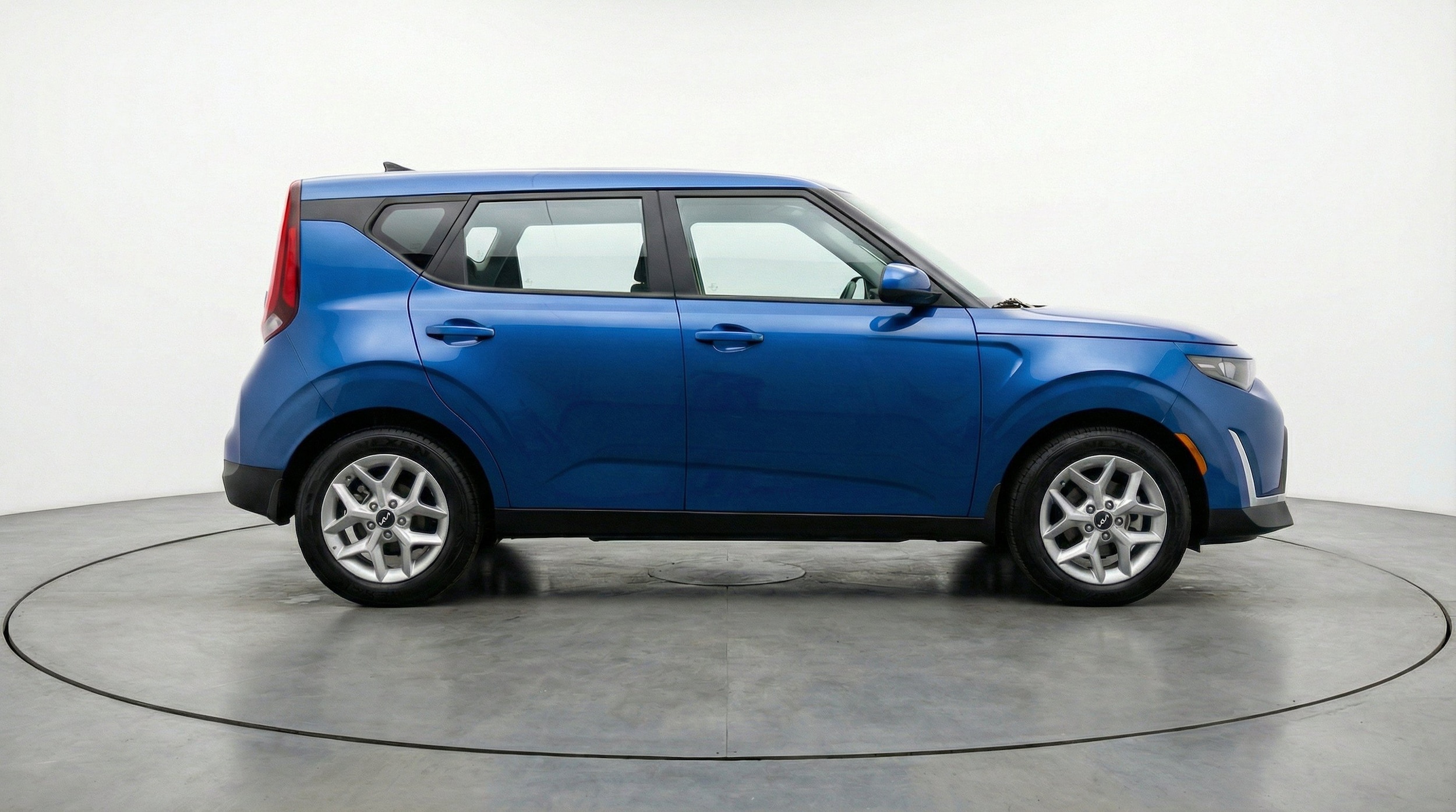 Thumbnail: 2025 Kia Soul - 10