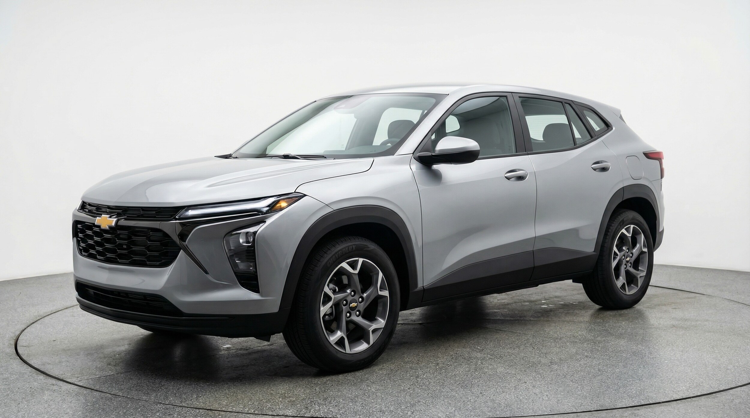 Thumbnail: 2025 Chevrolet Trax - 3