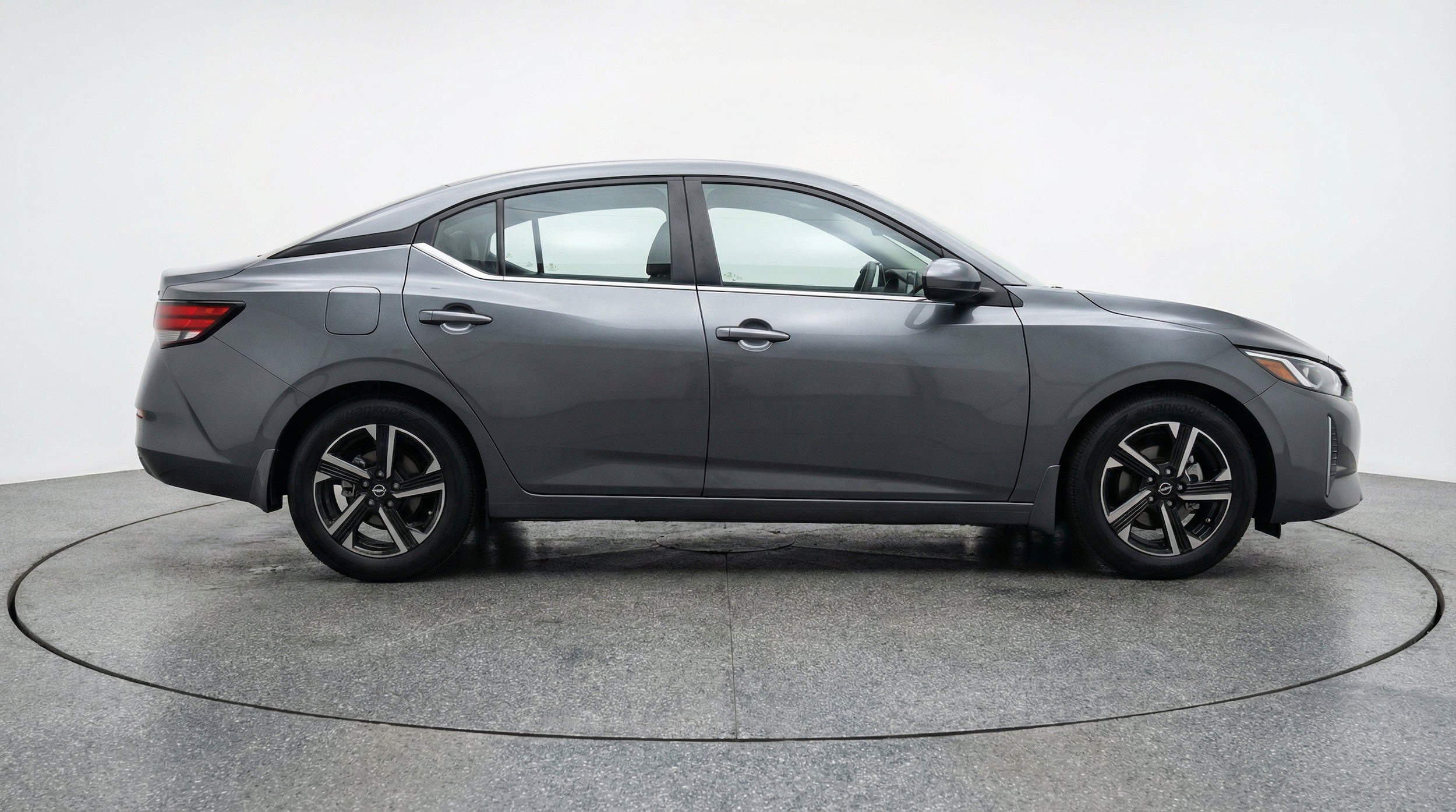 Thumbnail: 2025 Nissan Sentra - 11