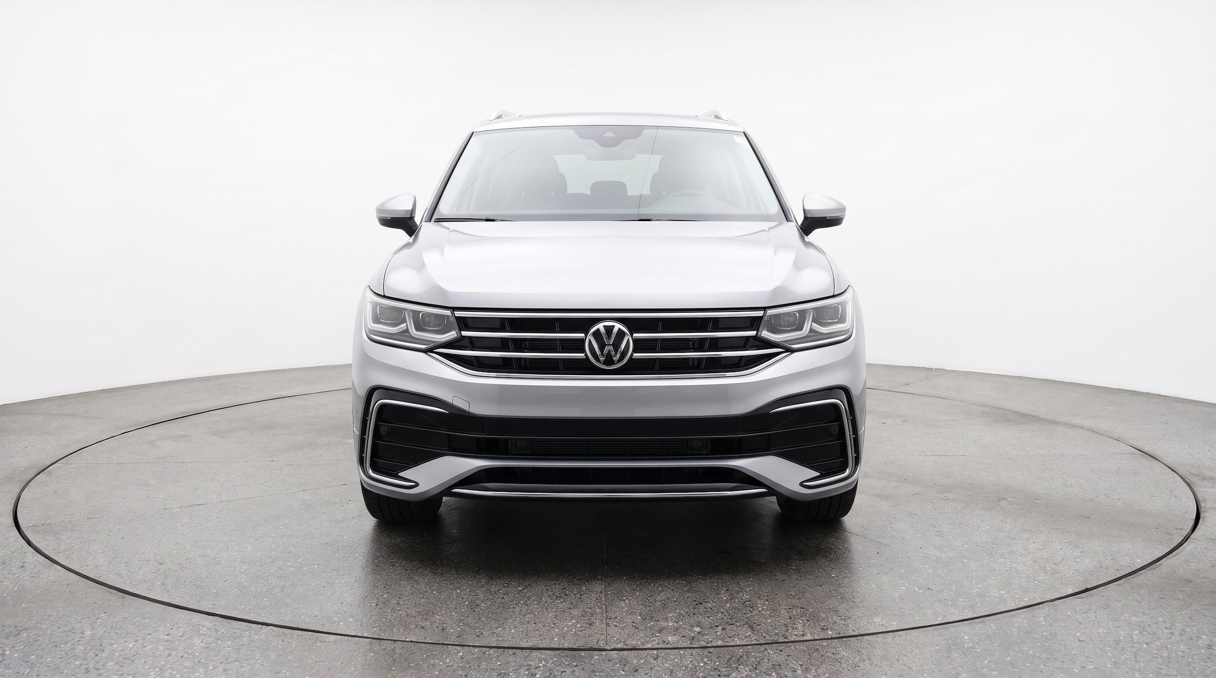 Thumbnail: 2026 Volkswagen Tiguan - 2