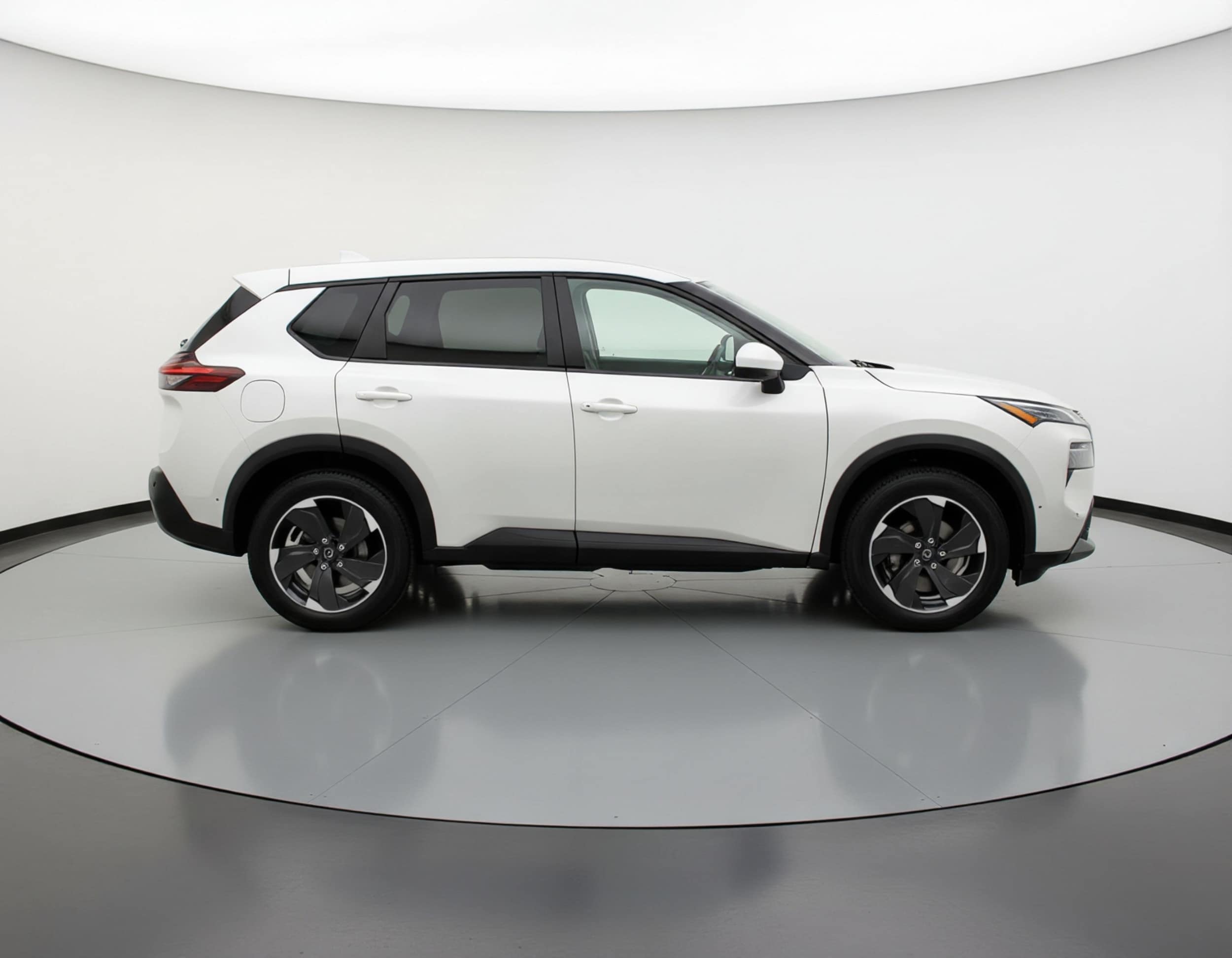 Thumbnail: 2025 Nissan Rogue - 10