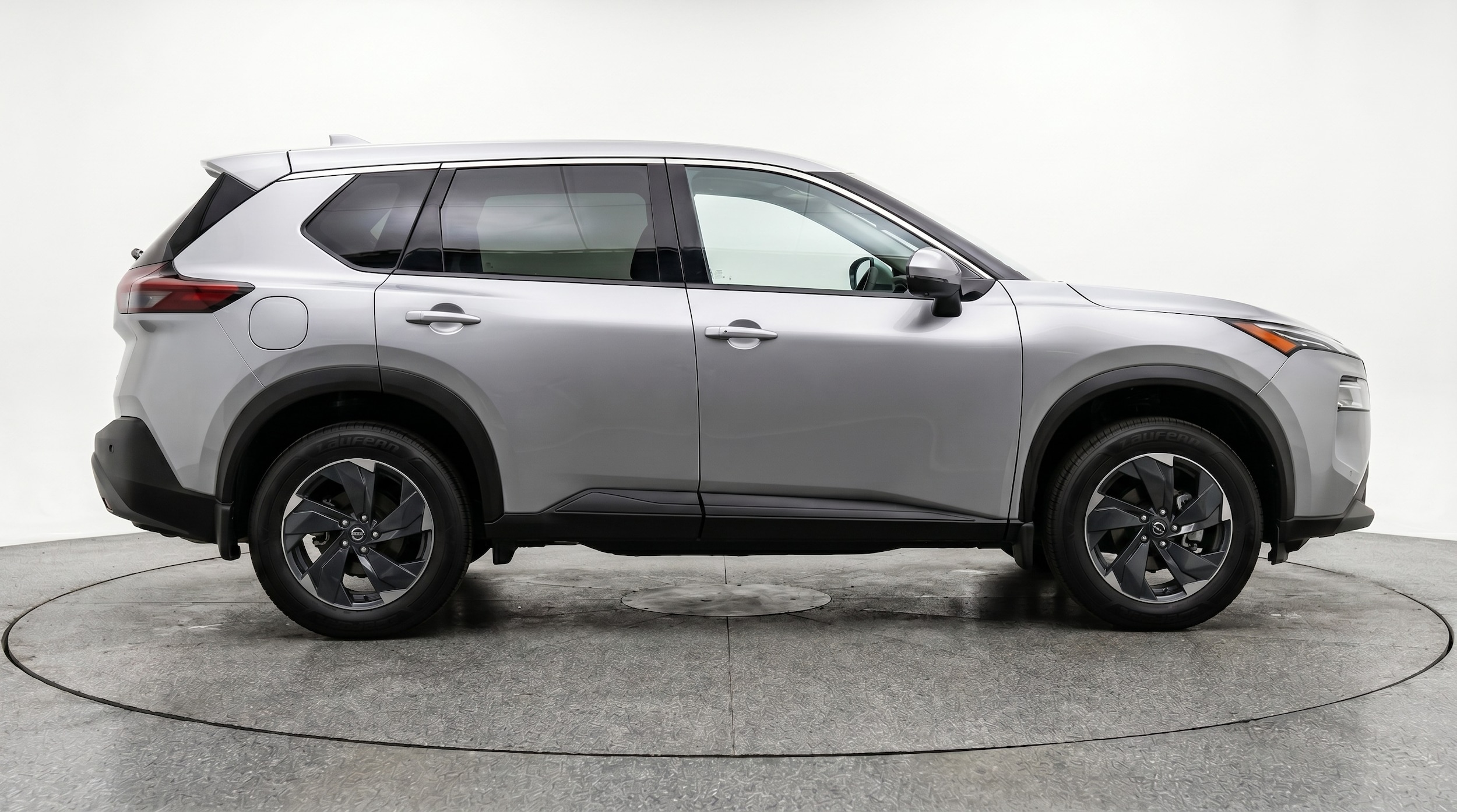 Thumbnail: 2025 Nissan Rogue - 8