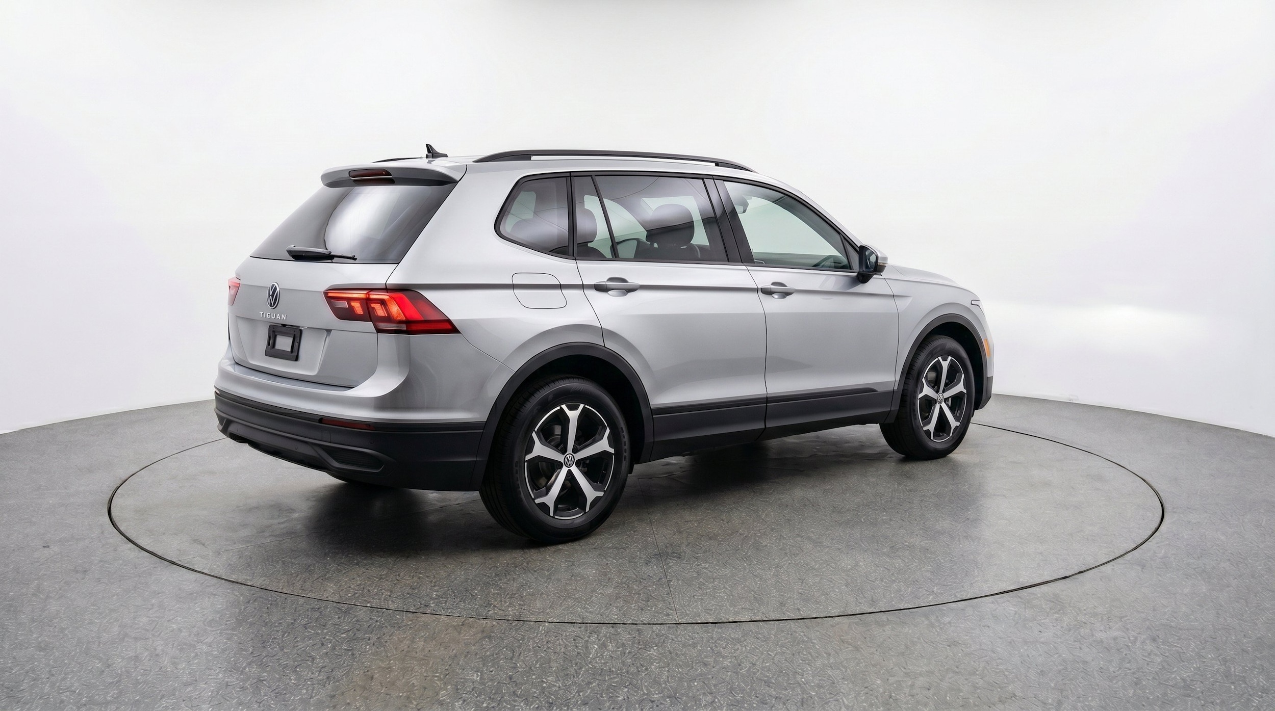 Thumbnail: 2026 Volkswagen Tiguan - 9