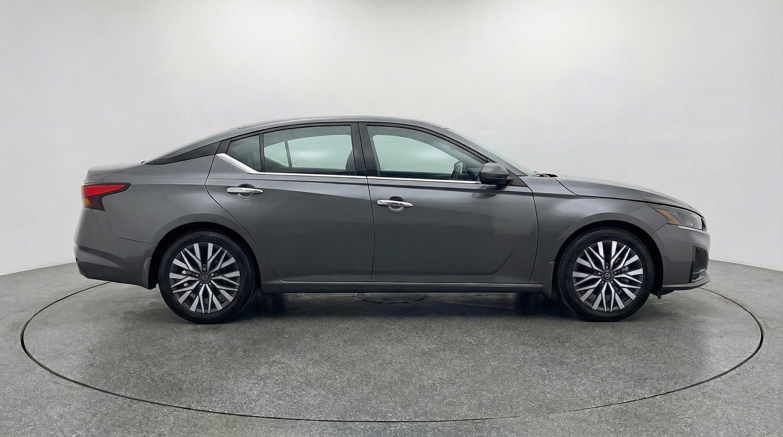 Thumbnail: 2025 Nissan Altima - 11