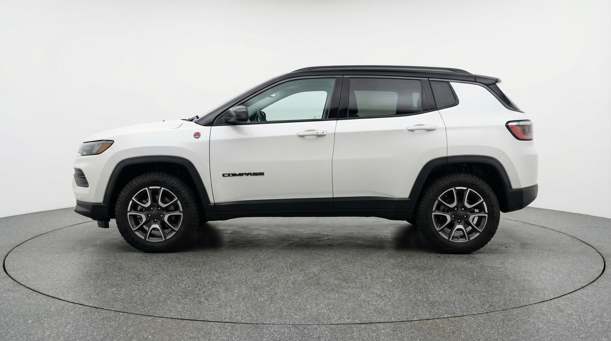 Thumbnail: 2025 Jeep Compass - 4