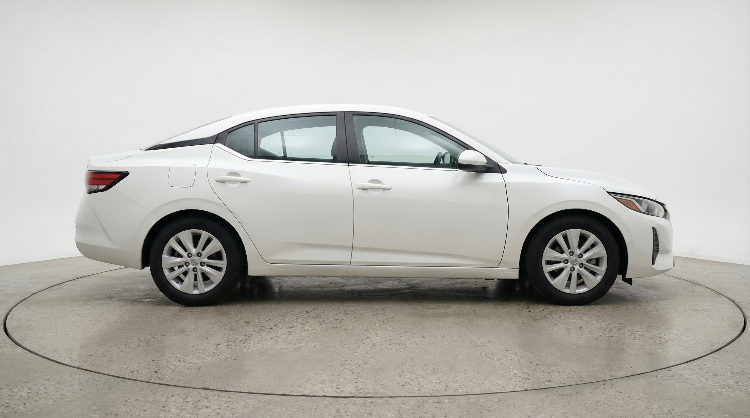 Thumbnail: 2025 Nissan Sentra - 11