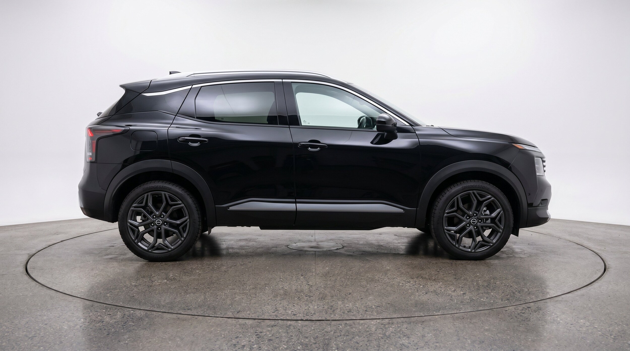 Thumbnail: 2026 Nissan Kicks - 11