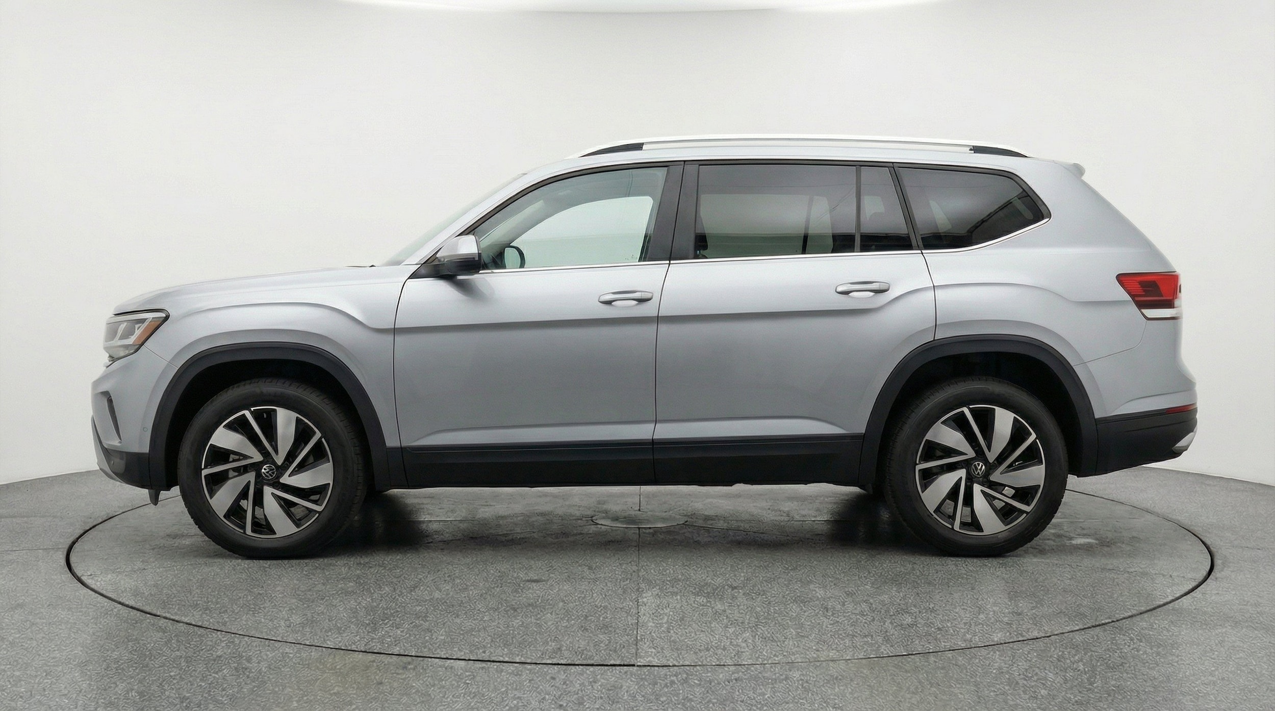 Thumbnail: 2026 Volkswagen Atlas - 5