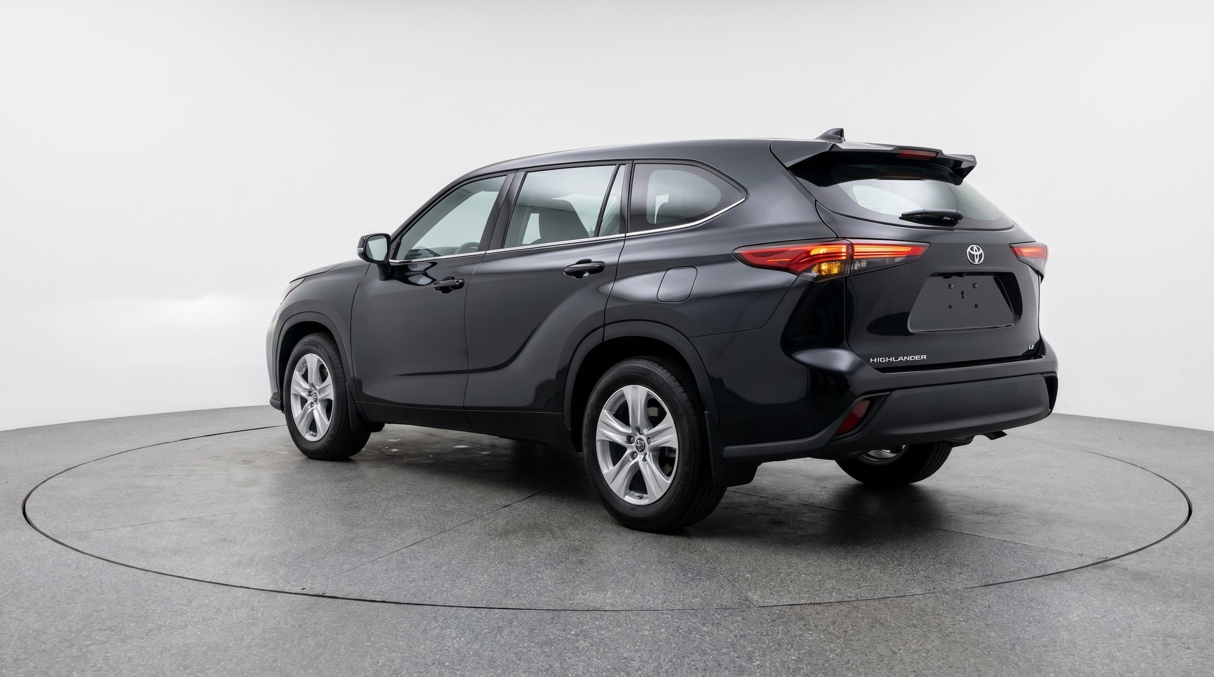 Thumbnail: 2025 Toyota Highlander - 5
