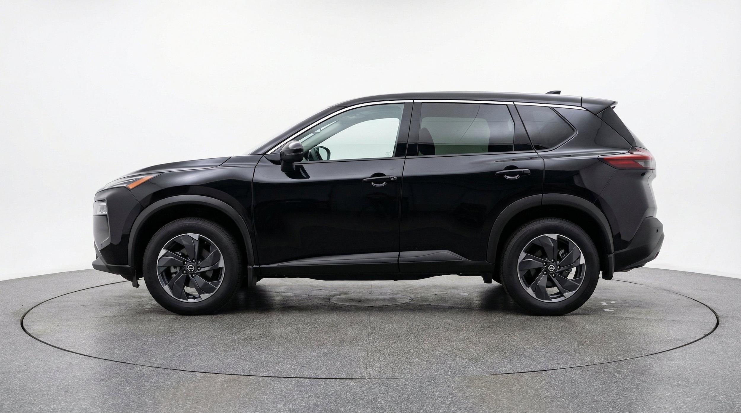 Thumbnail: 2025 Nissan Rogue - 5