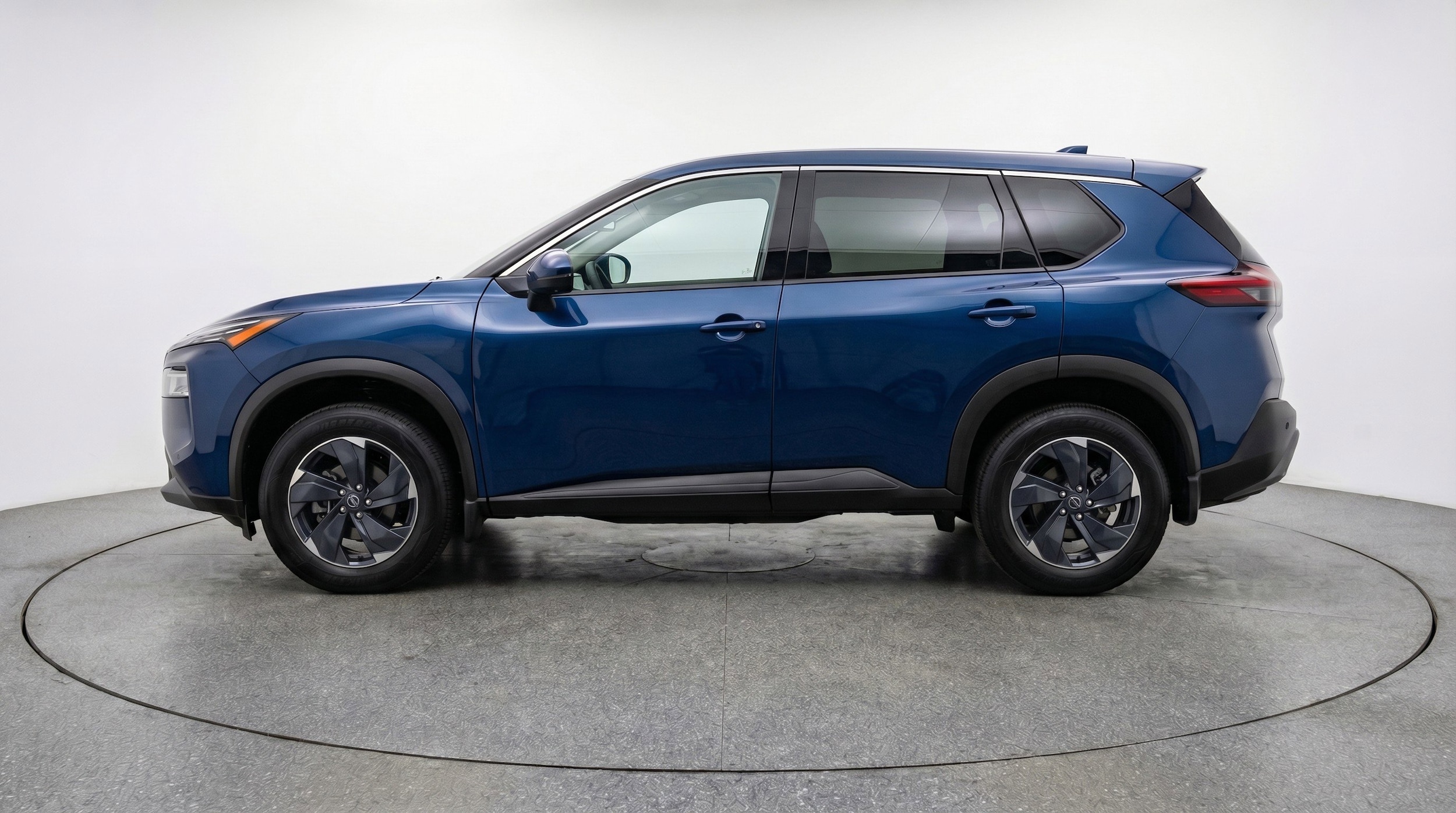 Thumbnail: 2025 Nissan Rogue - 5