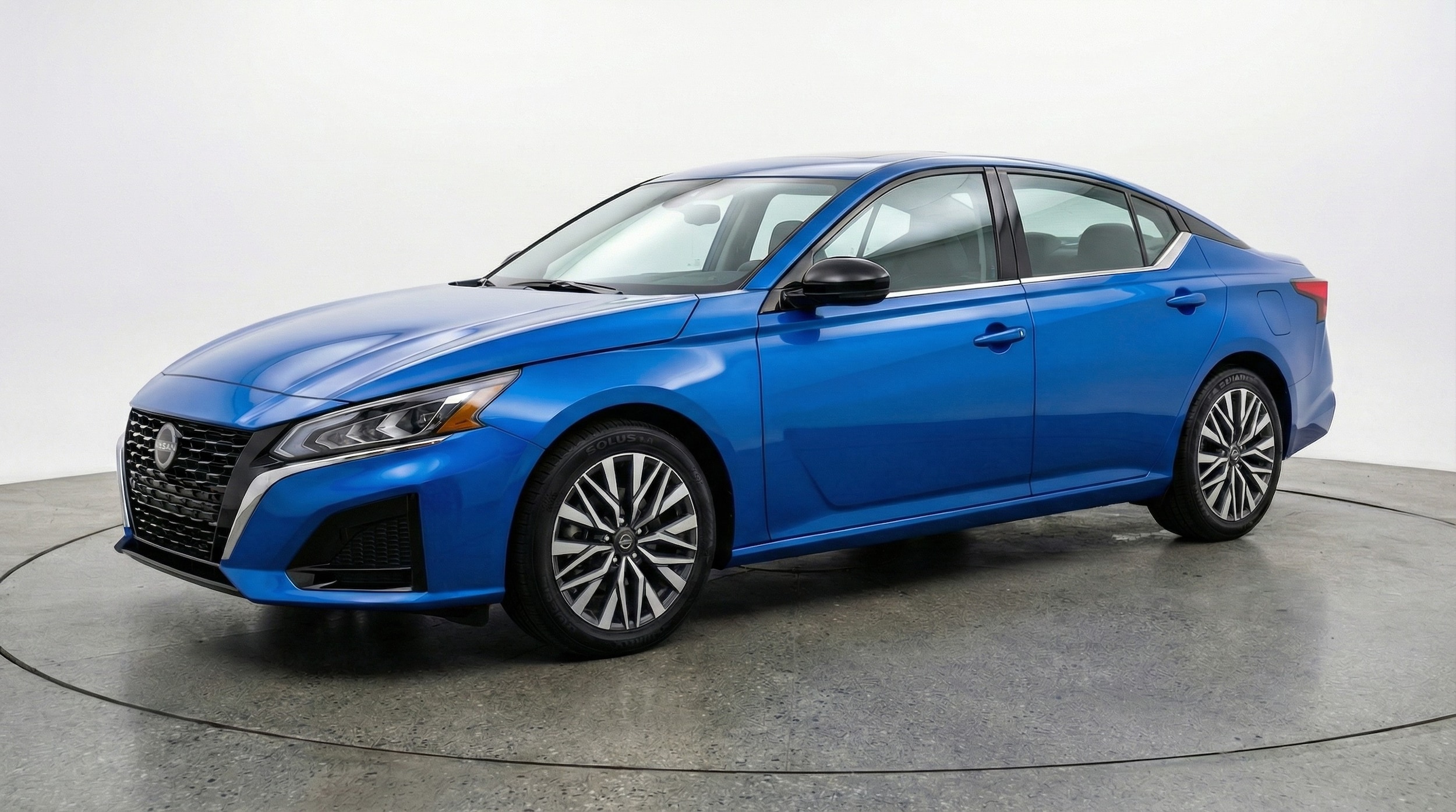 Thumbnail: 2025 Nissan Altima - 3