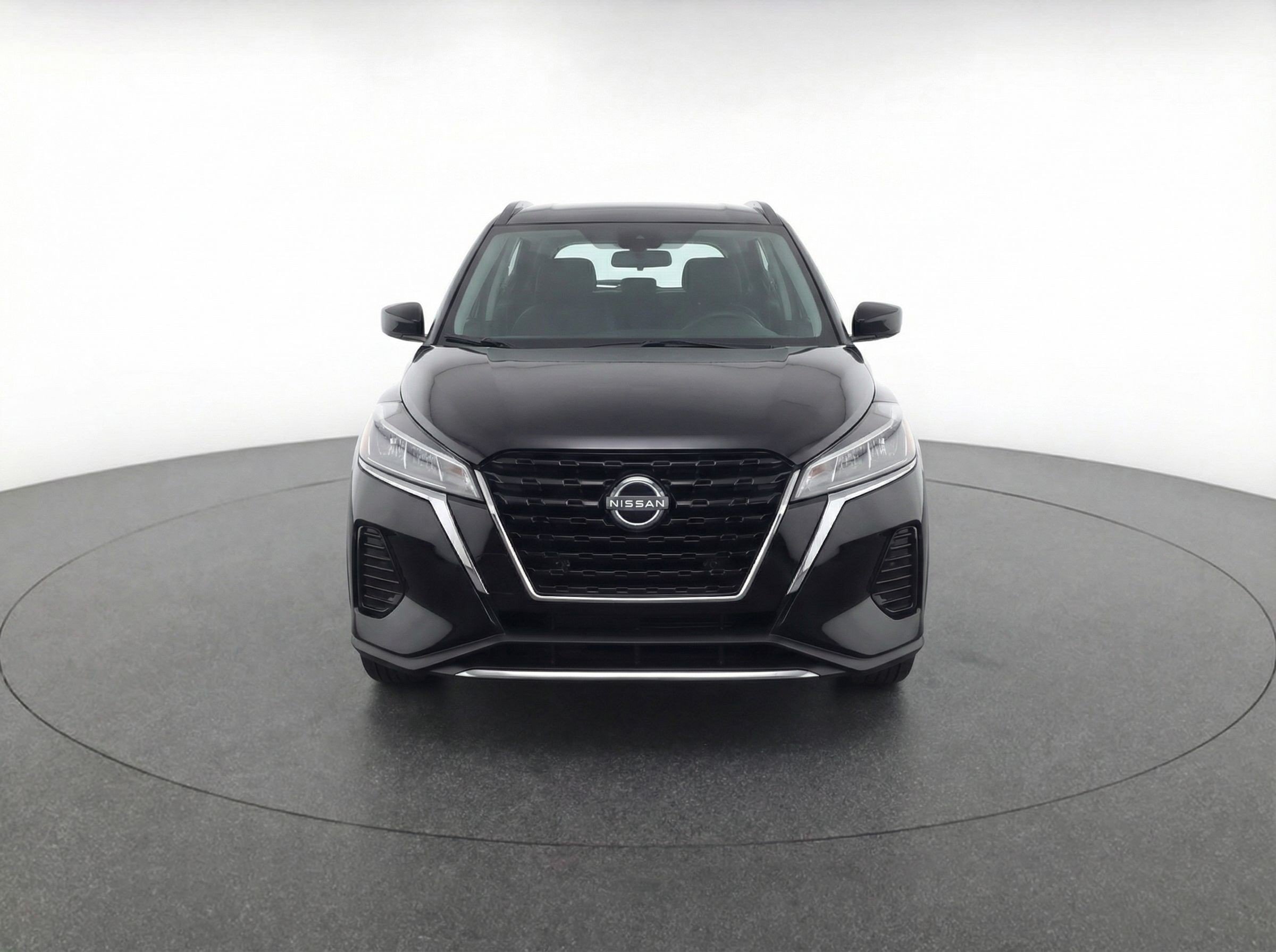 Thumbnail: 2025 Nissan Kicks - 2