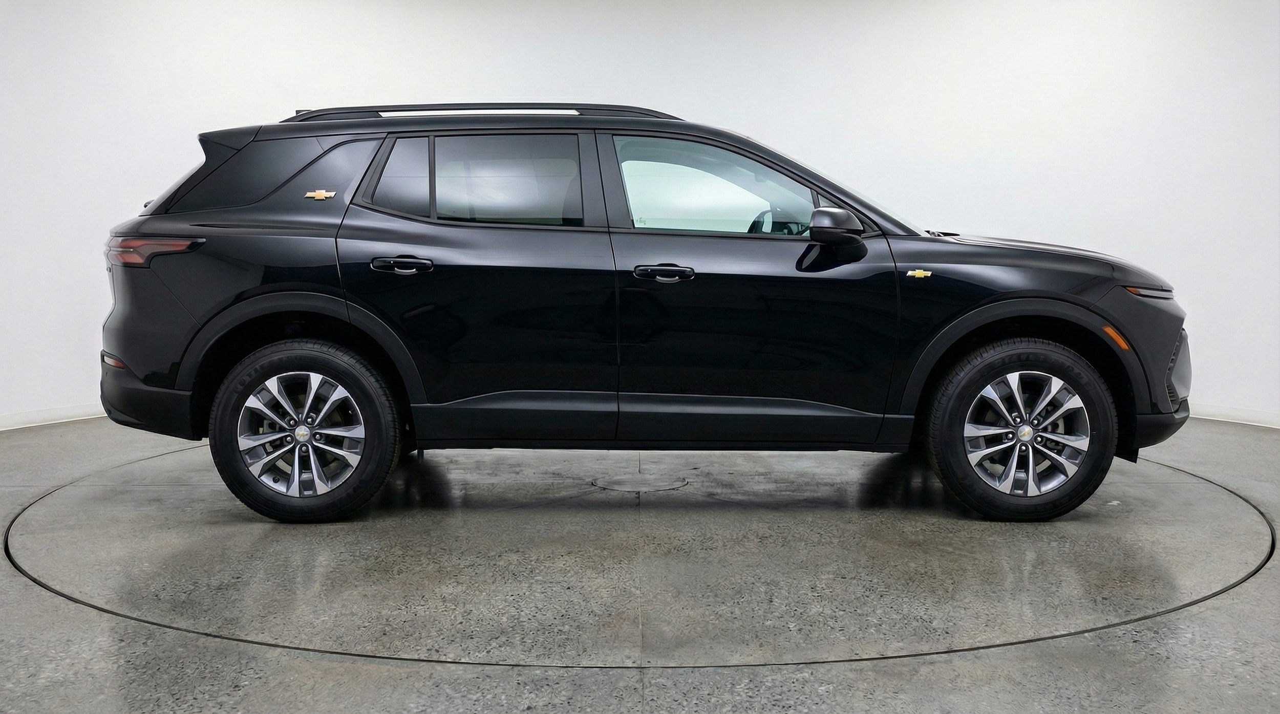 Thumbnail: 2025 Chevrolet Equinox - 8