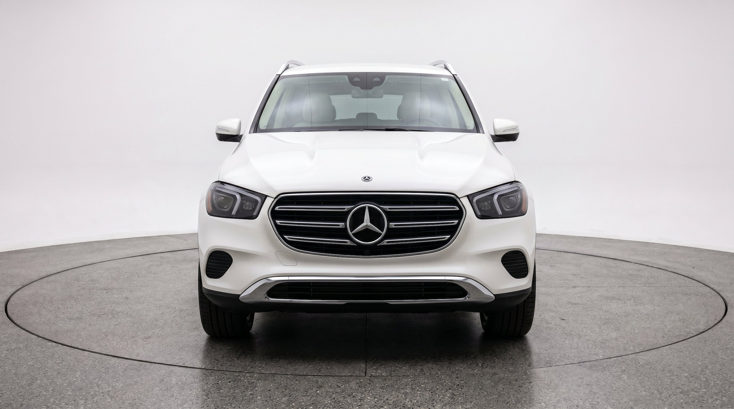 Thumbnail: 2026 Mercedes-Benz GLE - 2