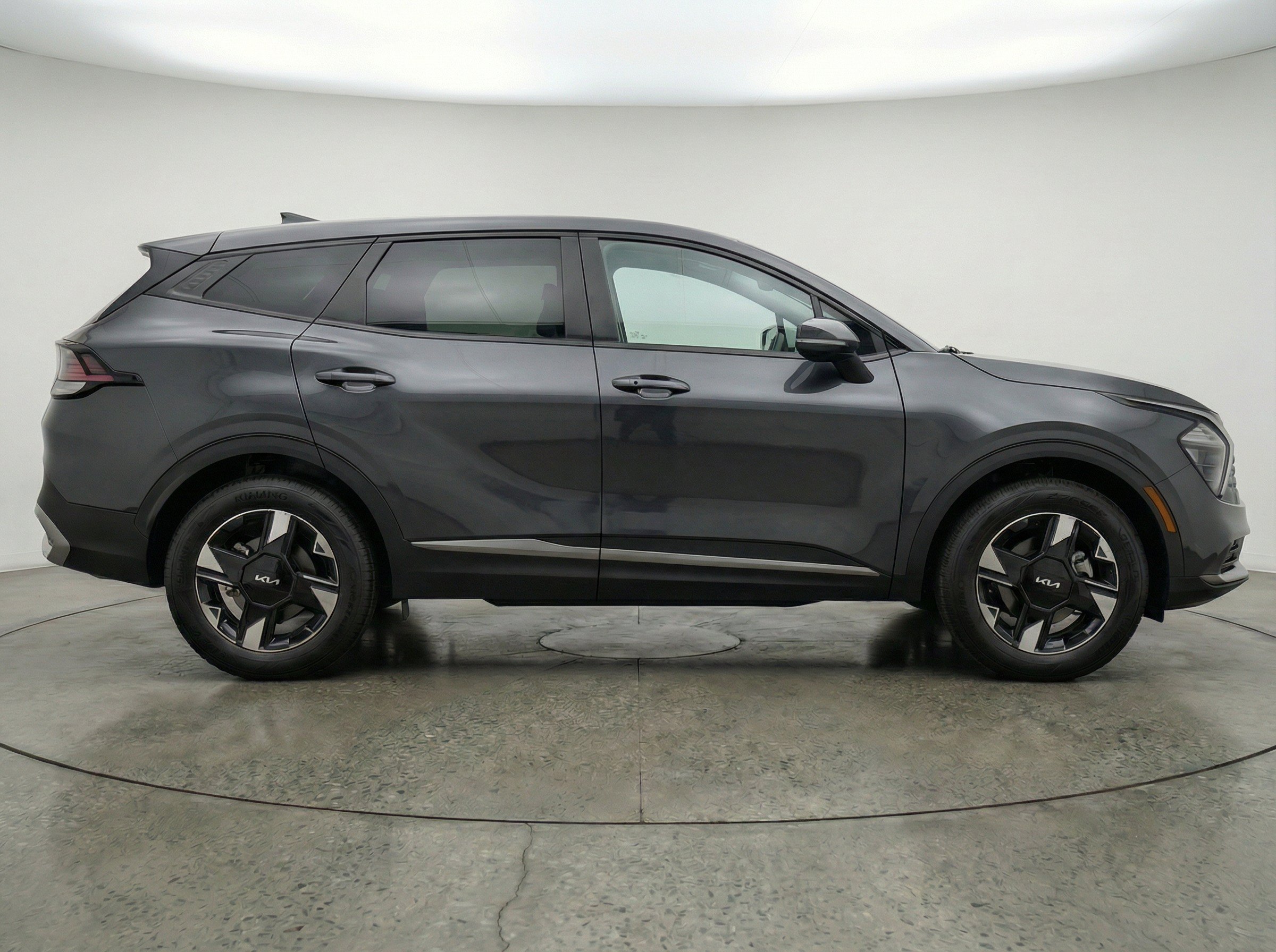 Thumbnail: 2026 Kia Sportage - 10
