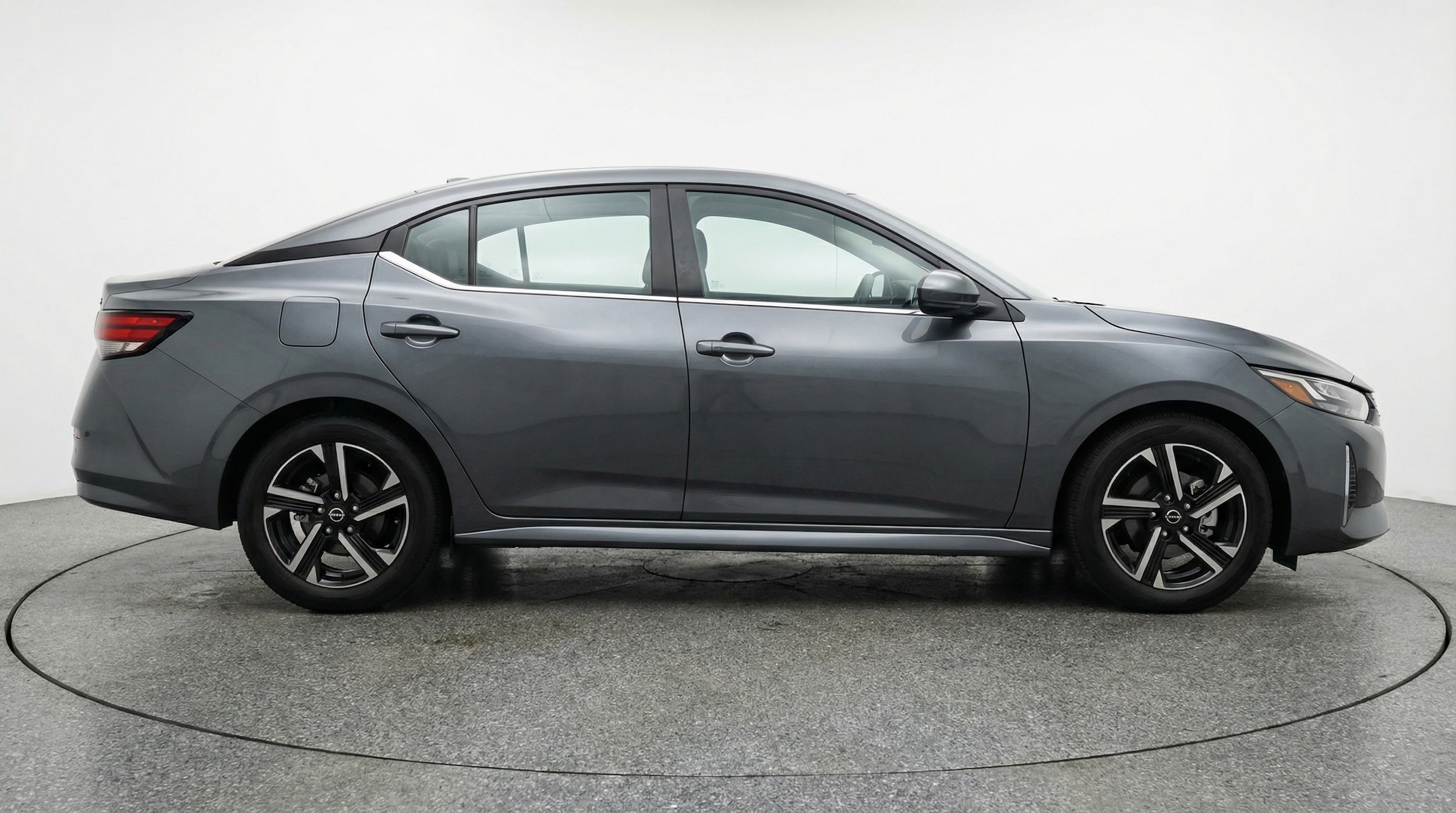 Thumbnail: 2025 Nissan Sentra - 8