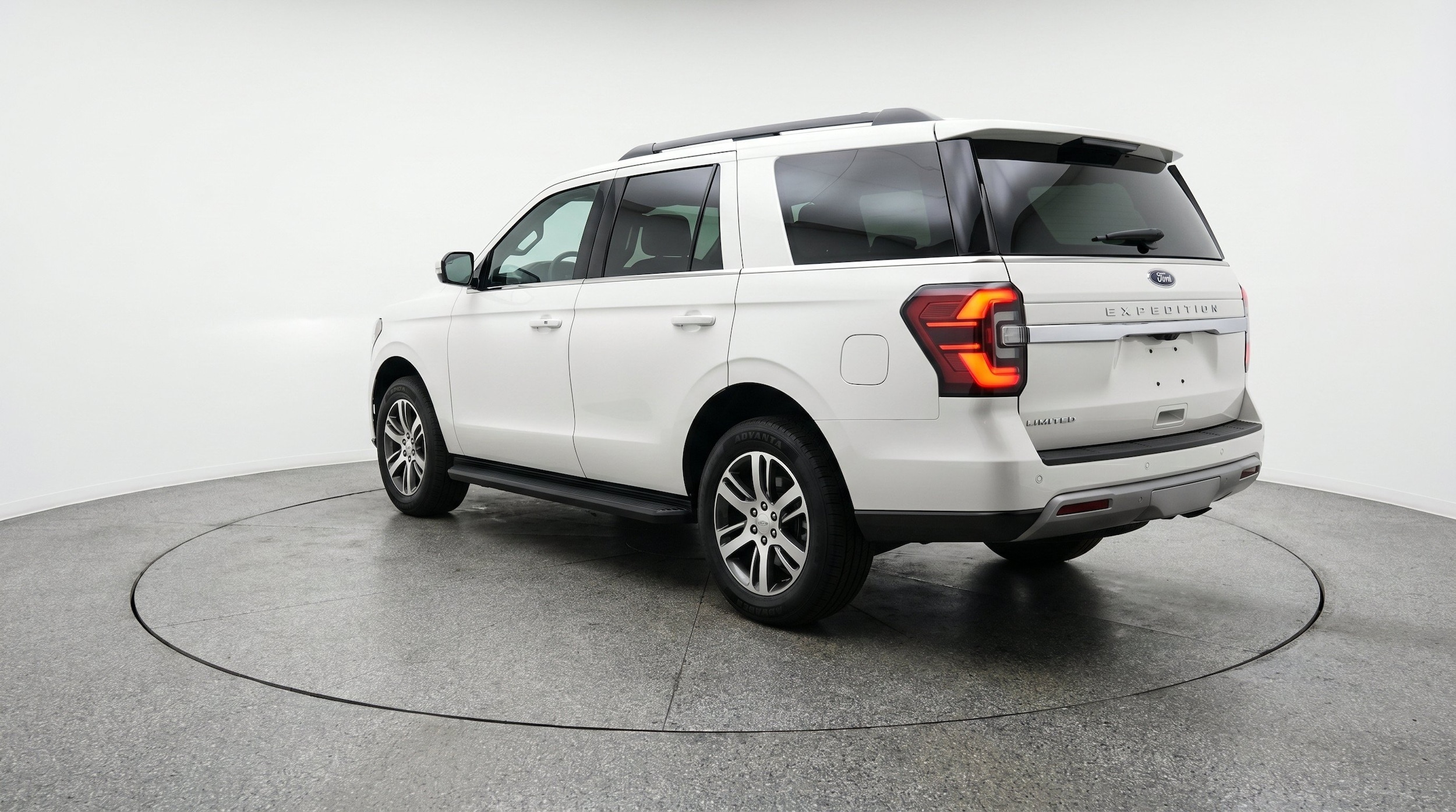 Thumbnail: 2024 Ford Expedition - 6