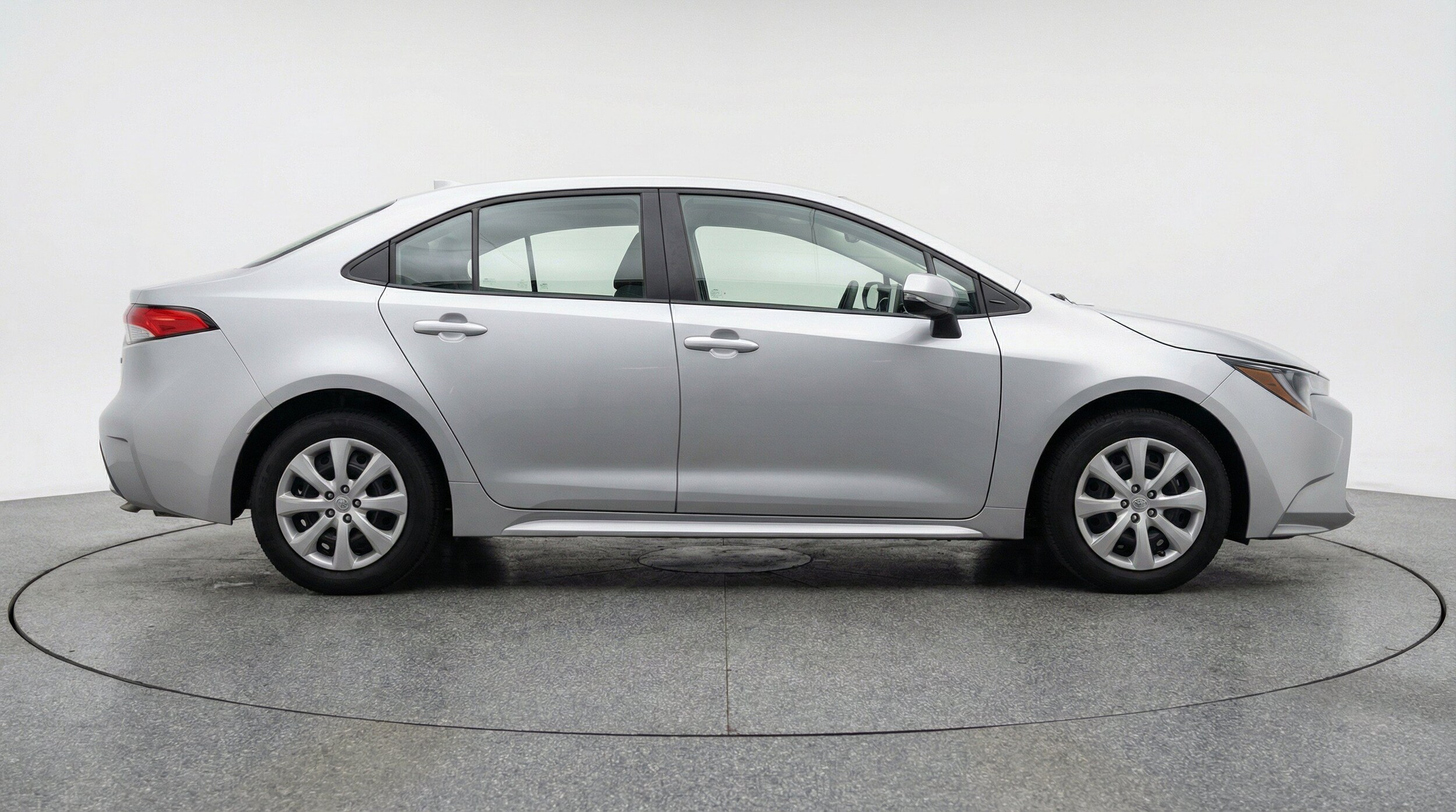 Thumbnail: 2025 Toyota Corolla - 11
