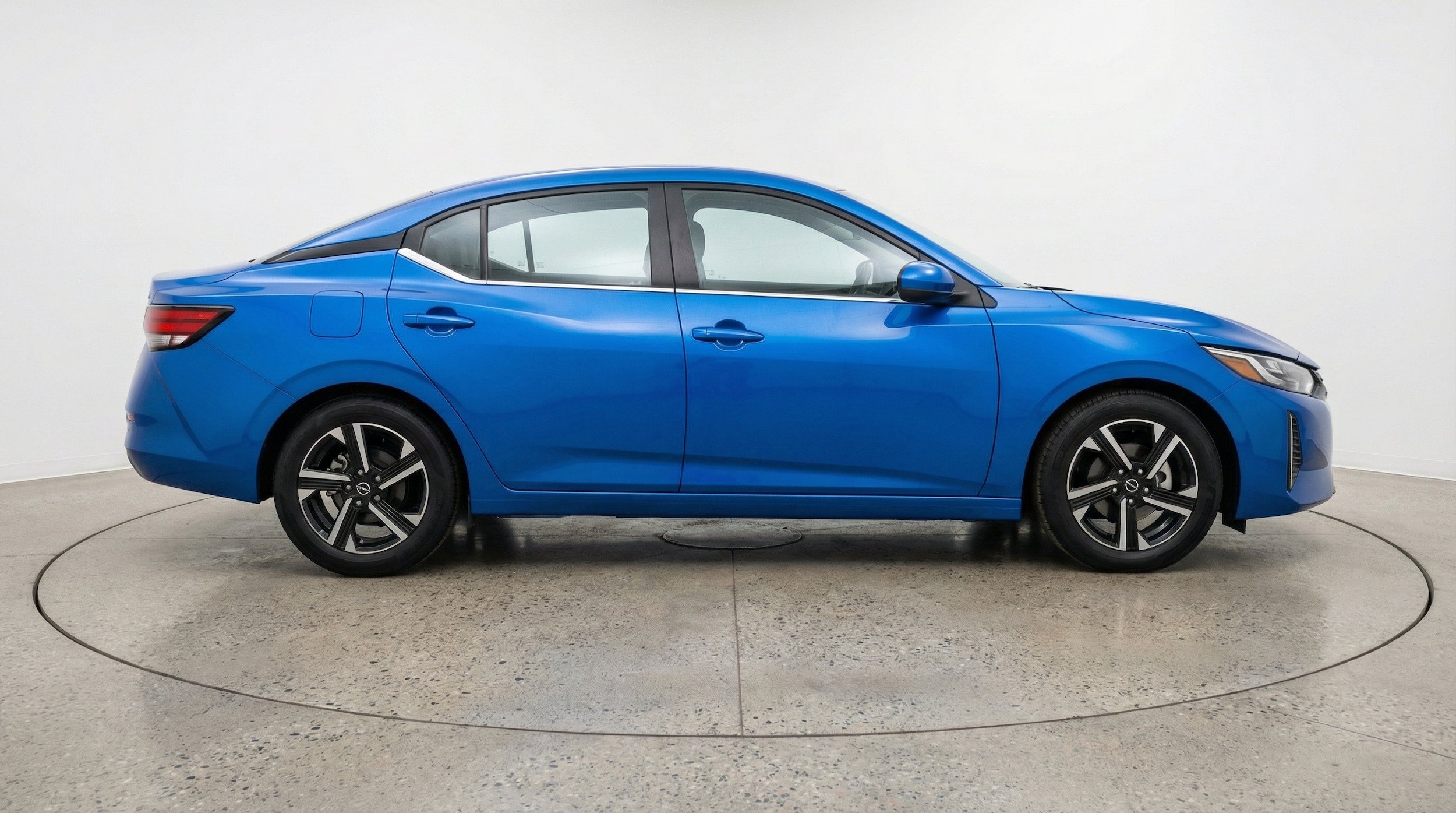Thumbnail: 2025 Nissan Sentra - 11