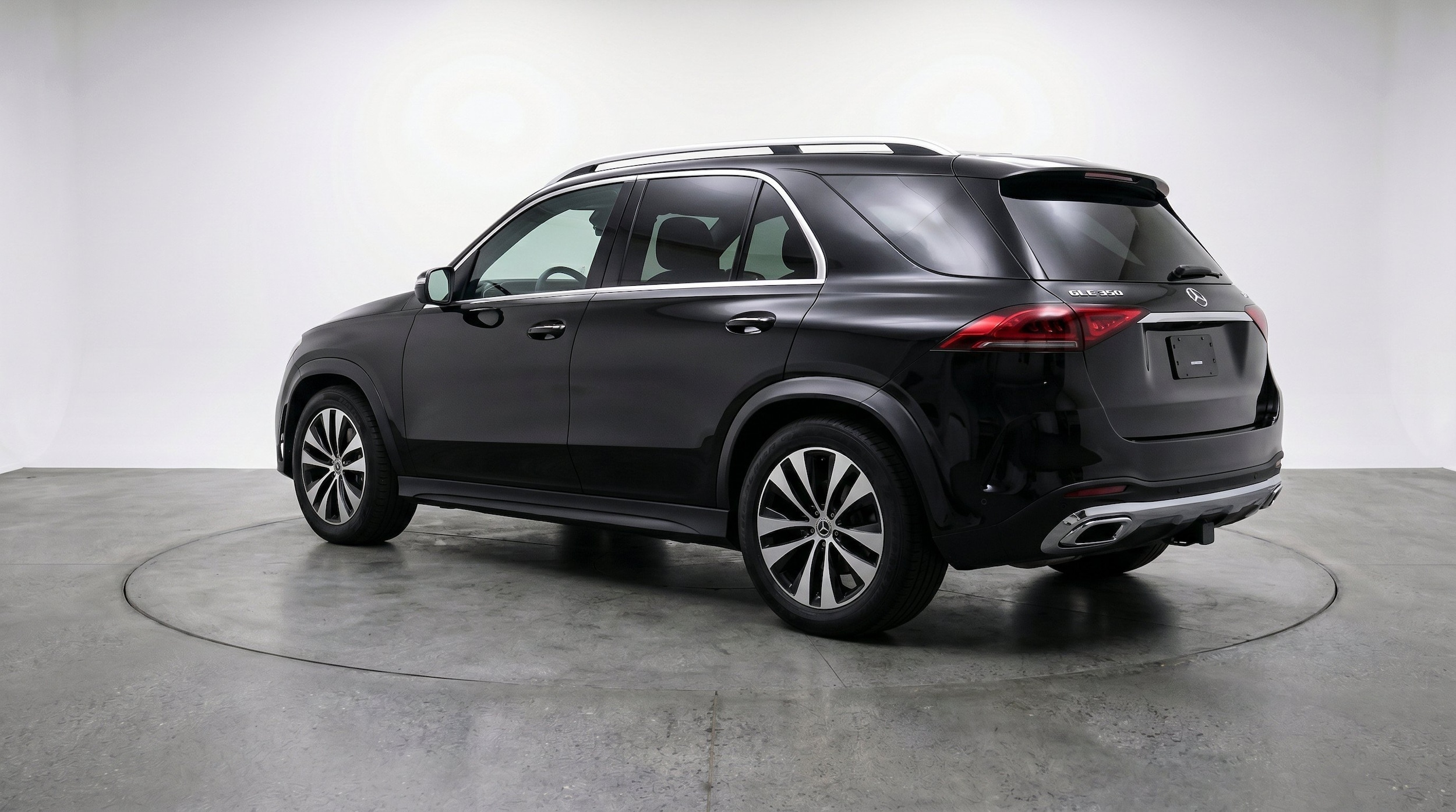 Thumbnail: 2026 Mercedes-Benz GLE - 6