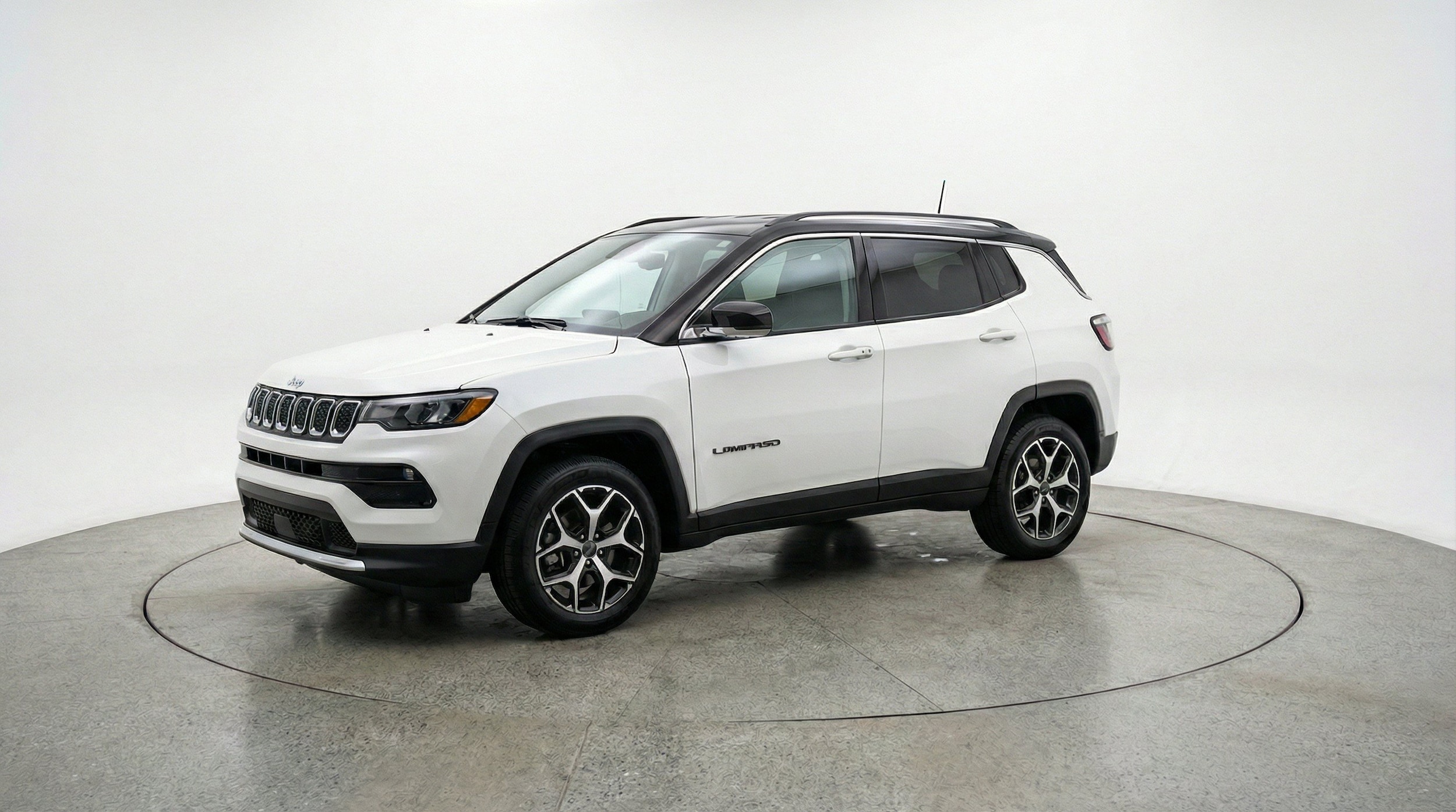 Thumbnail: 2025 Jeep Compass - 3