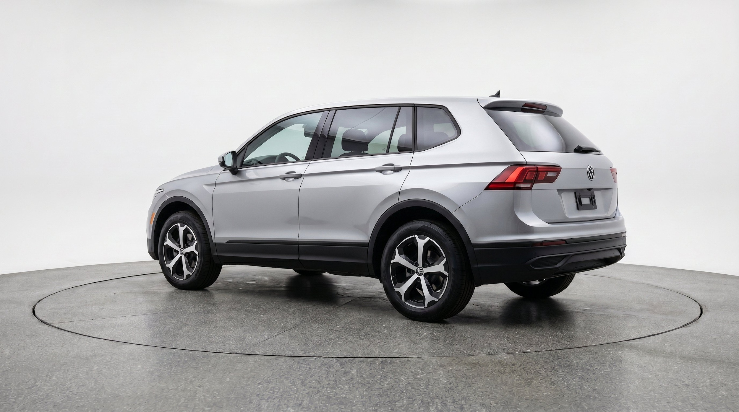 Thumbnail: 2026 Volkswagen Tiguan - 6