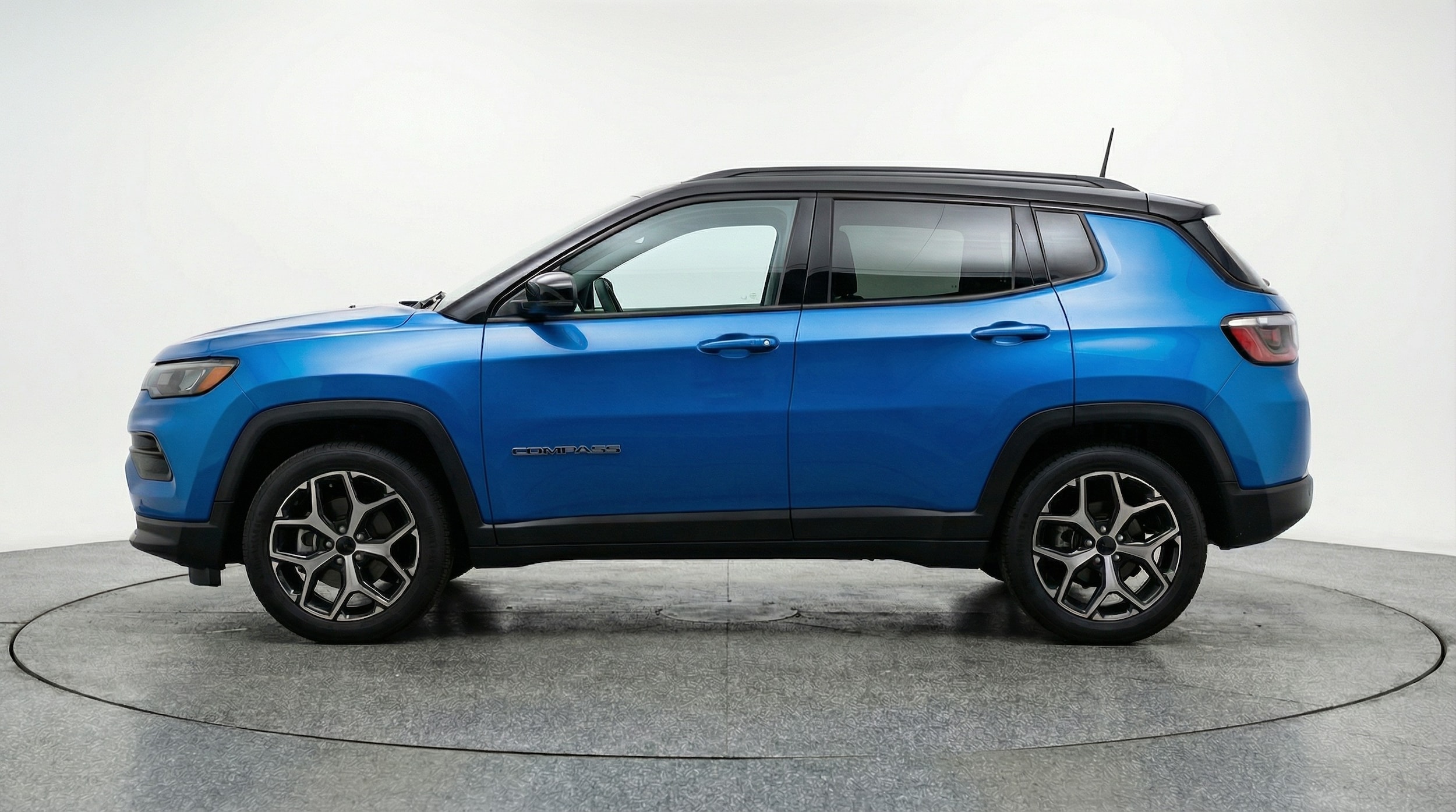 Thumbnail: 2025 Jeep Compass - 4