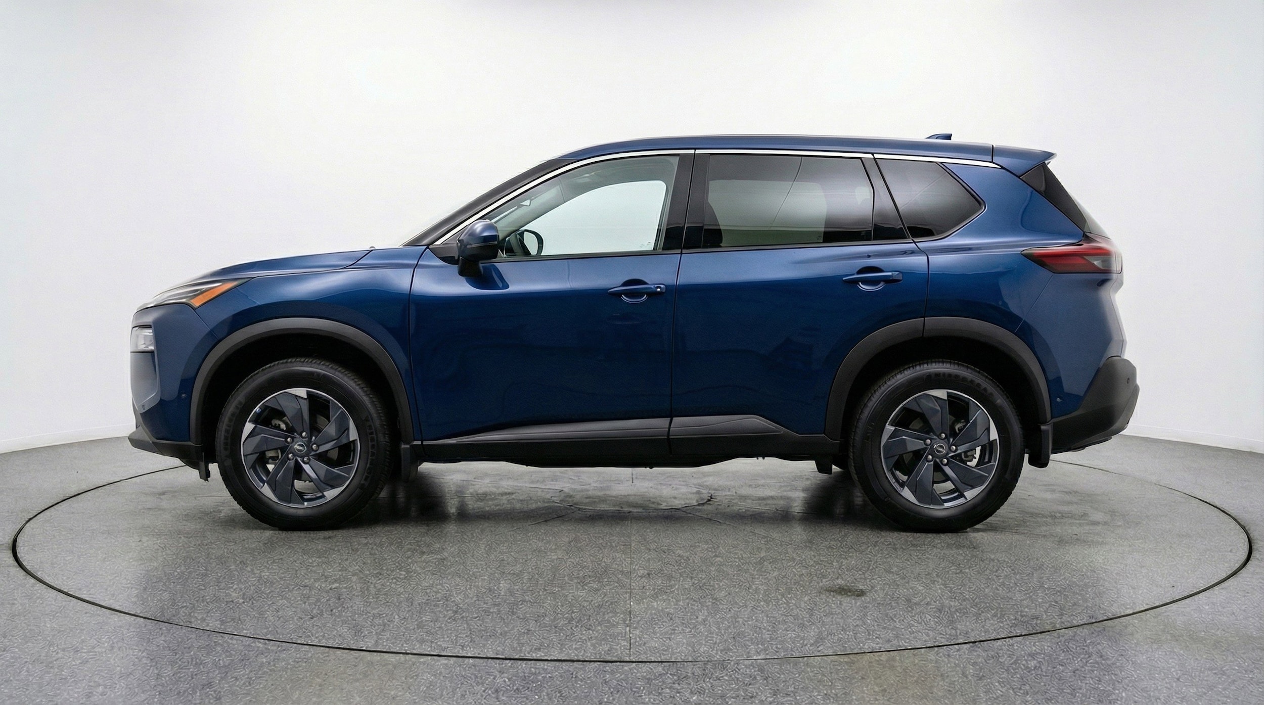 Thumbnail: 2025 Nissan Rogue - 5