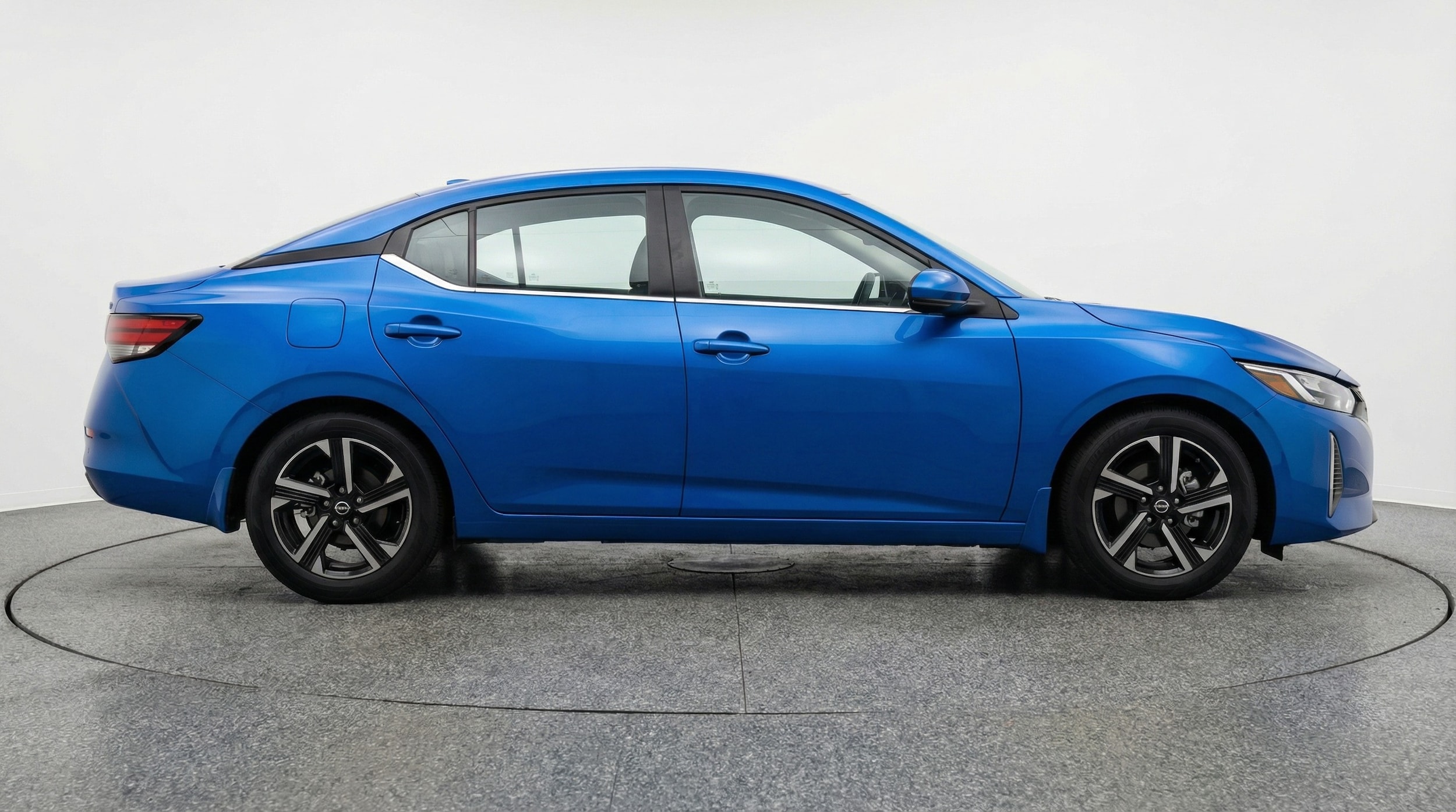 Thumbnail: 2025 Nissan Sentra - 8