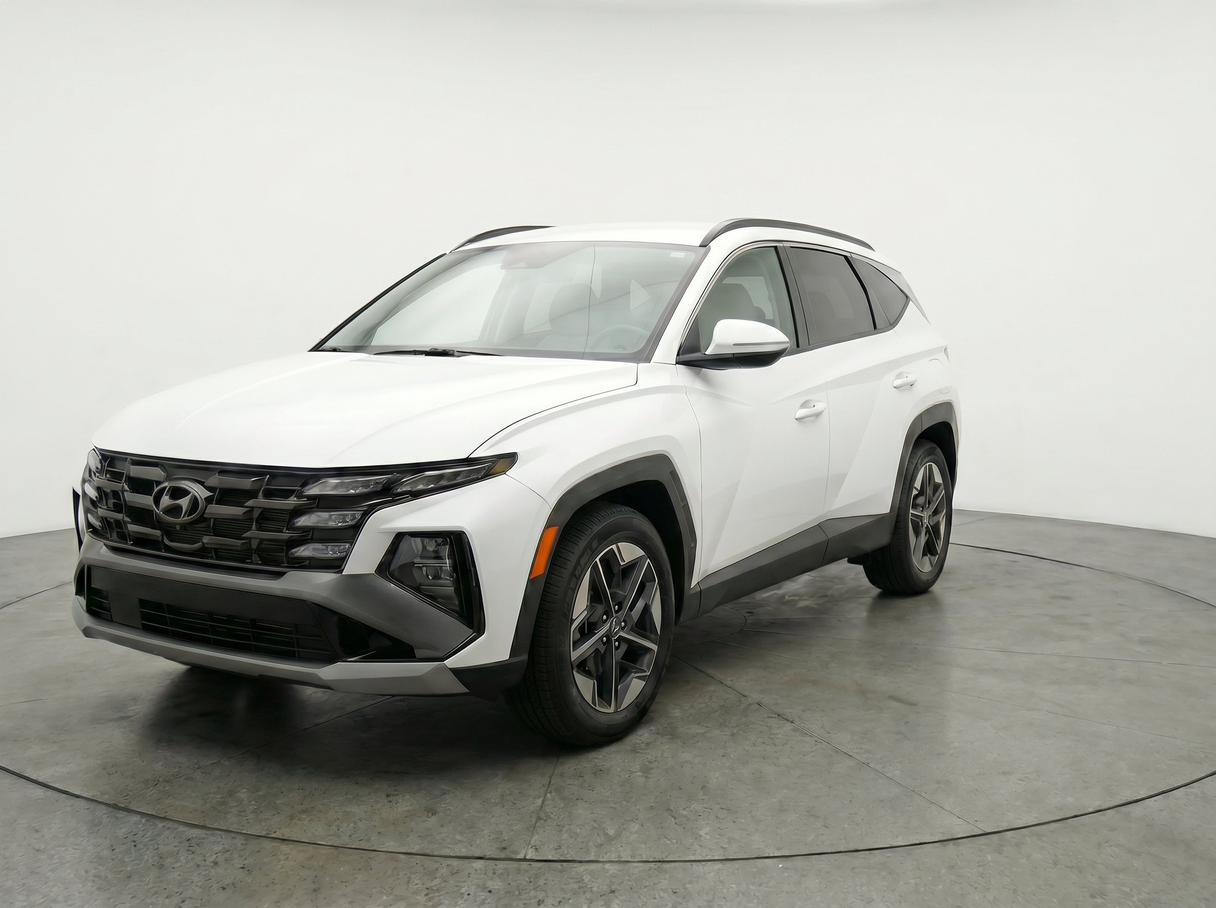 Thumbnail: 2025 Hyundai Tucson - 3