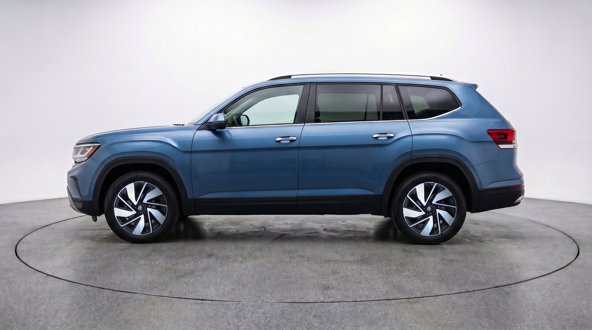 Thumbnail: 2026 Volkswagen Atlas - 5