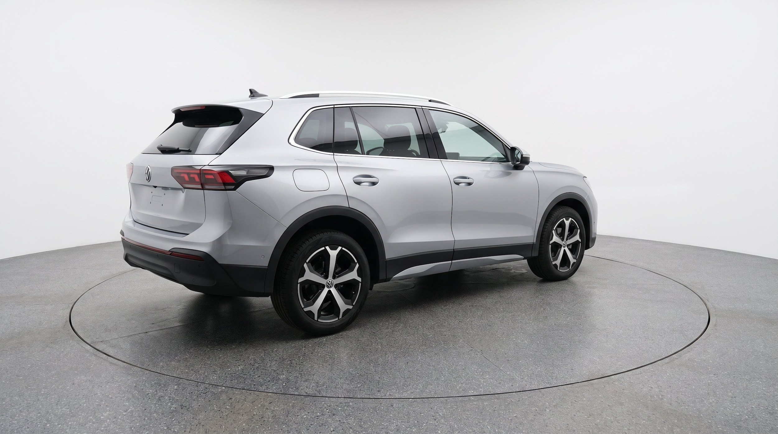 Thumbnail: 2026 Volkswagen Tiguan - 9