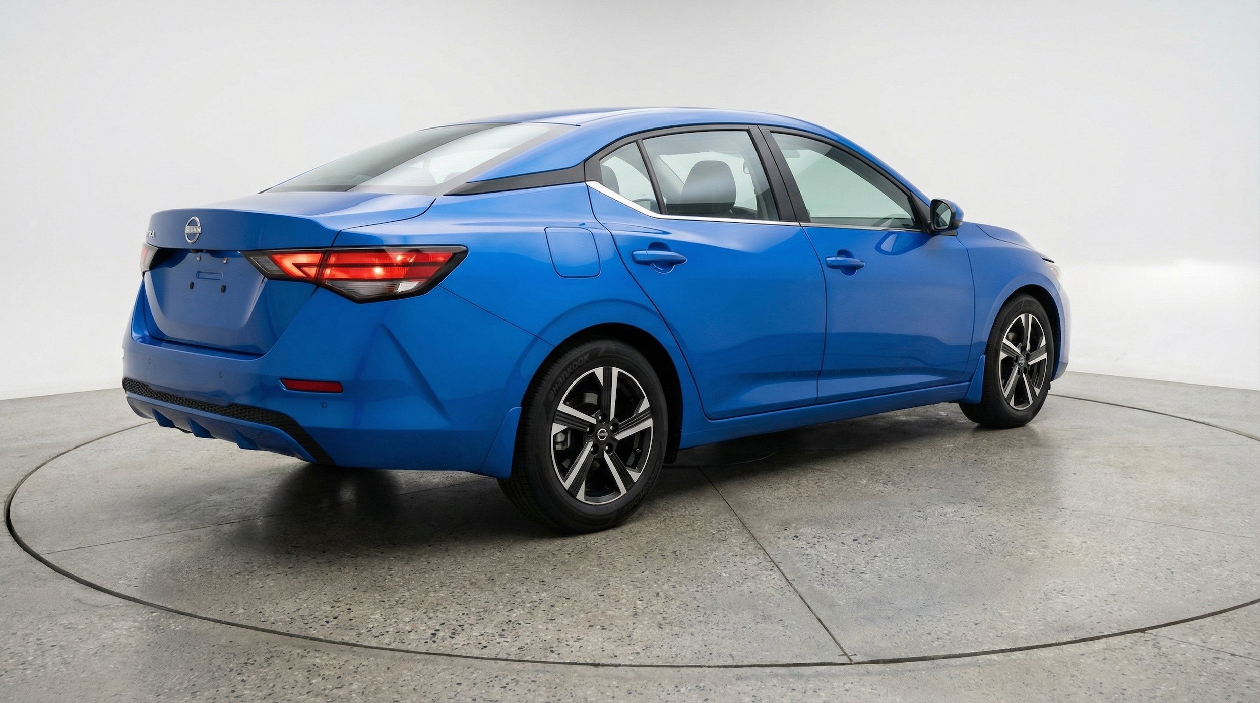 Thumbnail: 2025 Nissan Sentra - 9