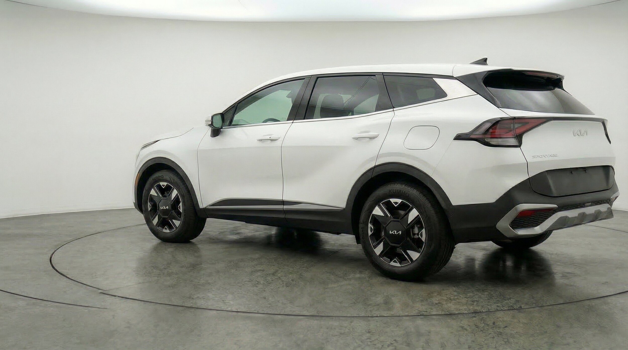 Thumbnail: 2026 Kia Sportage - 6
