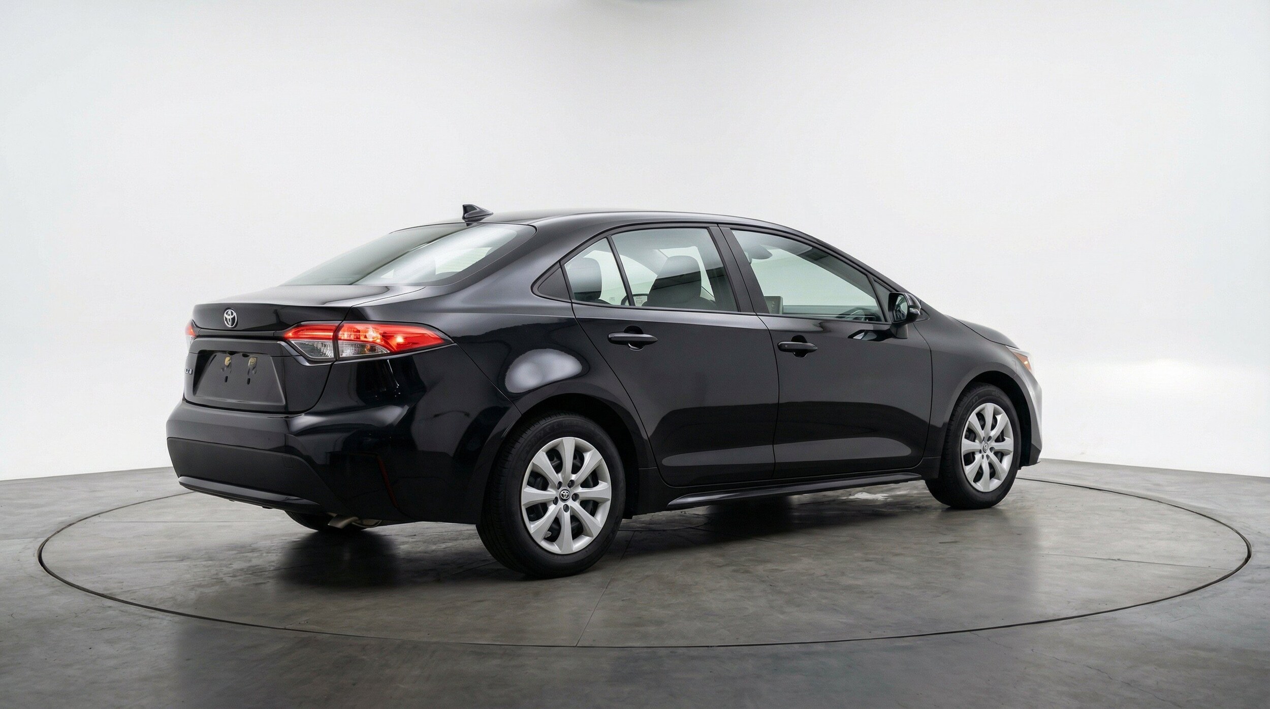 Thumbnail: 2025 Toyota Corolla - 9