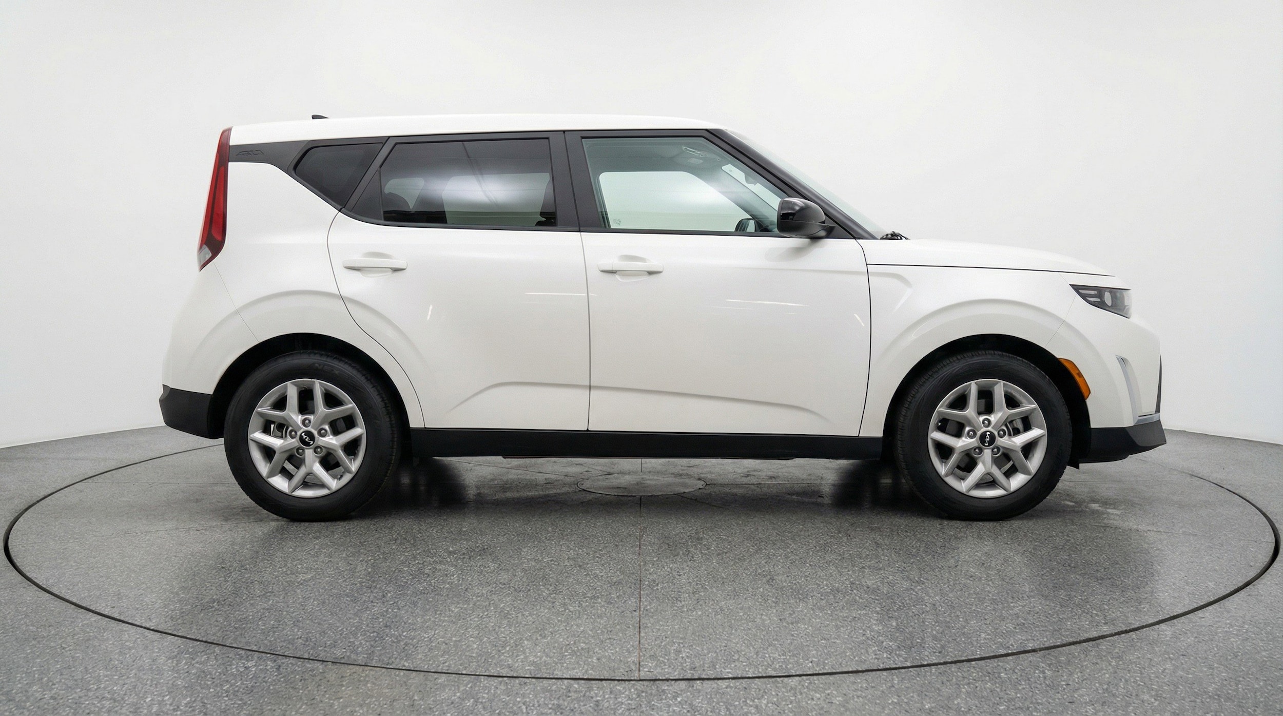 Thumbnail: 2025 Kia Soul - 11