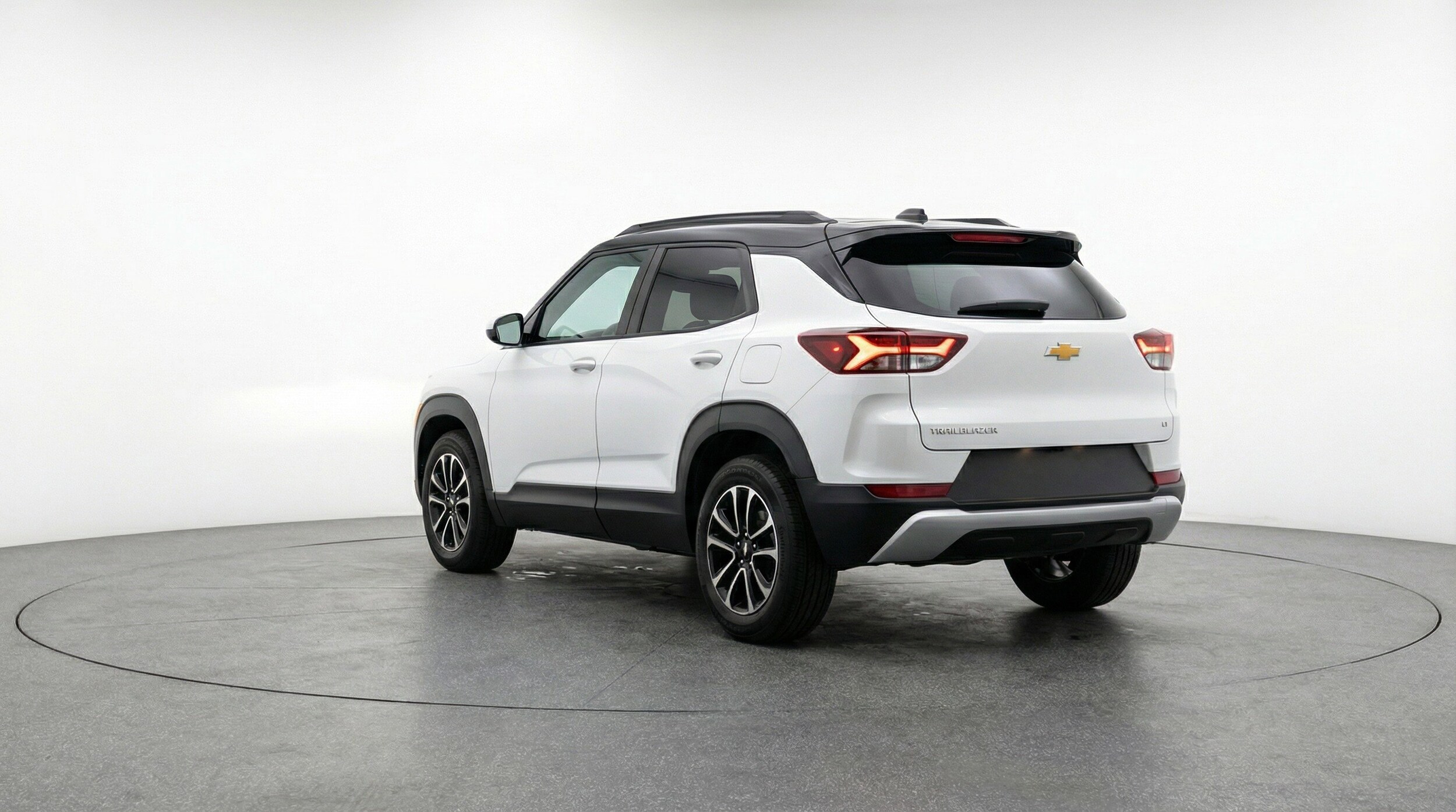 Thumbnail: 2025 Chevrolet TrailBlazer - 6