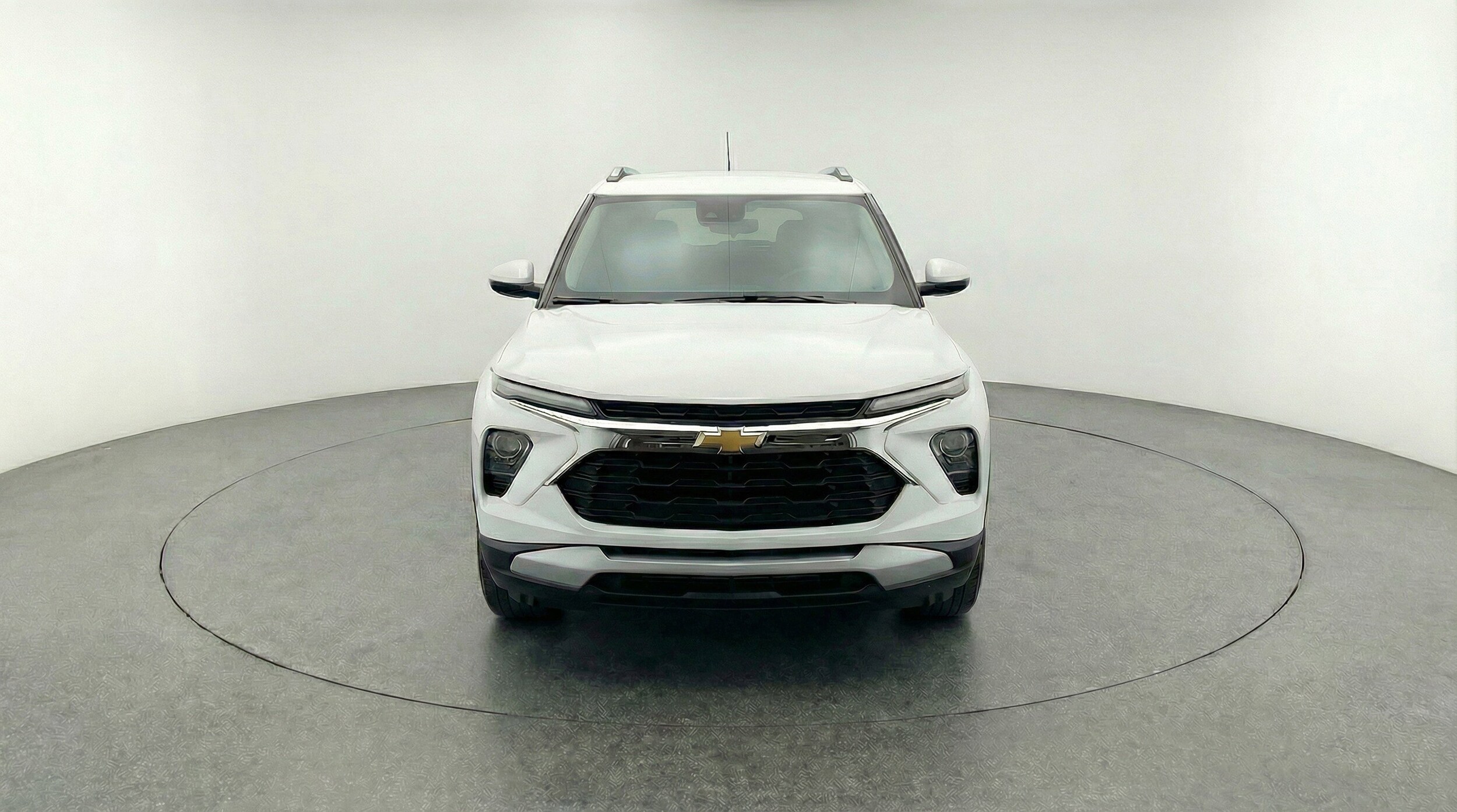 Thumbnail: 2025 Chevrolet TrailBlazer - 2